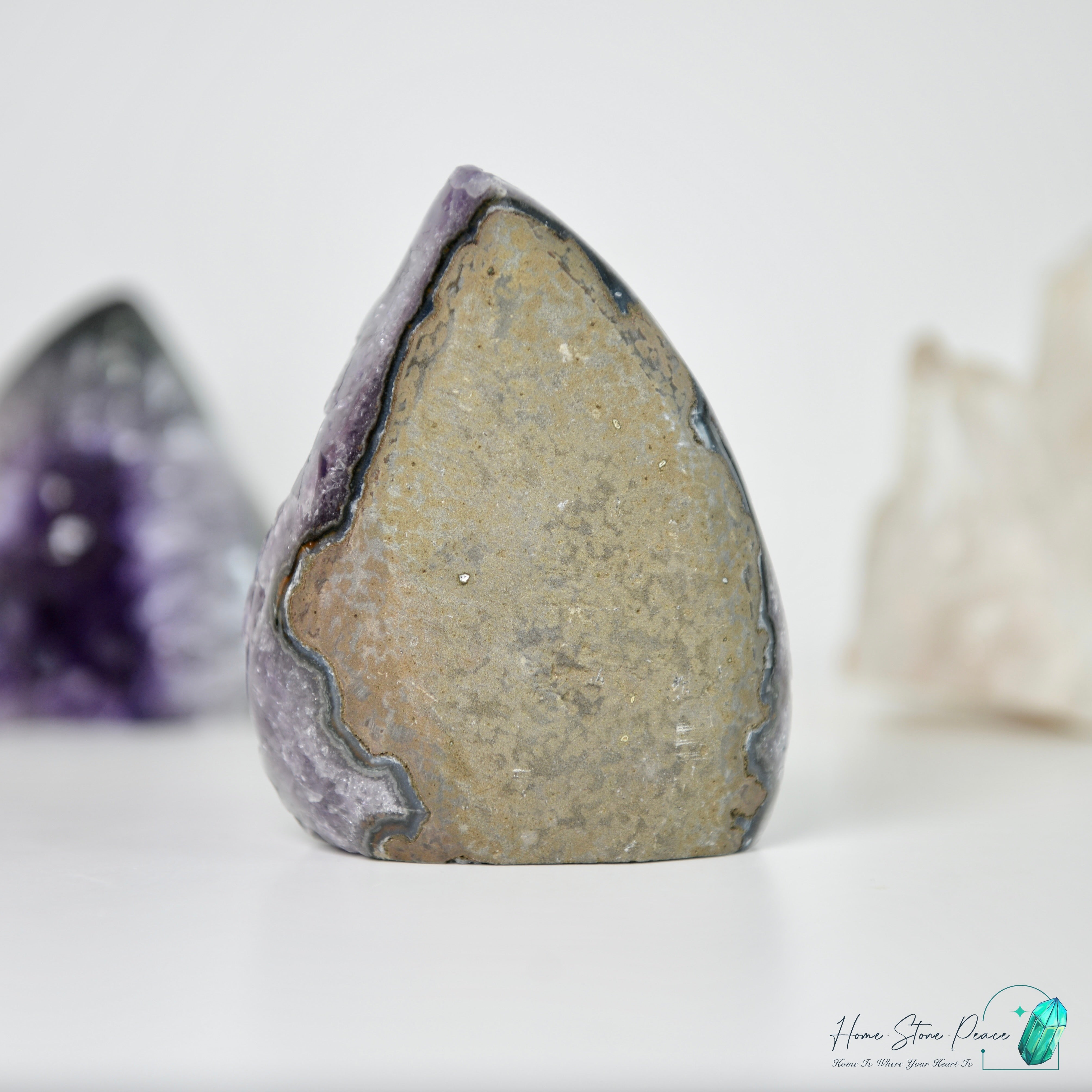 紫水晶火焰(含財眼)Amethyst Flame with Stalactite Eye