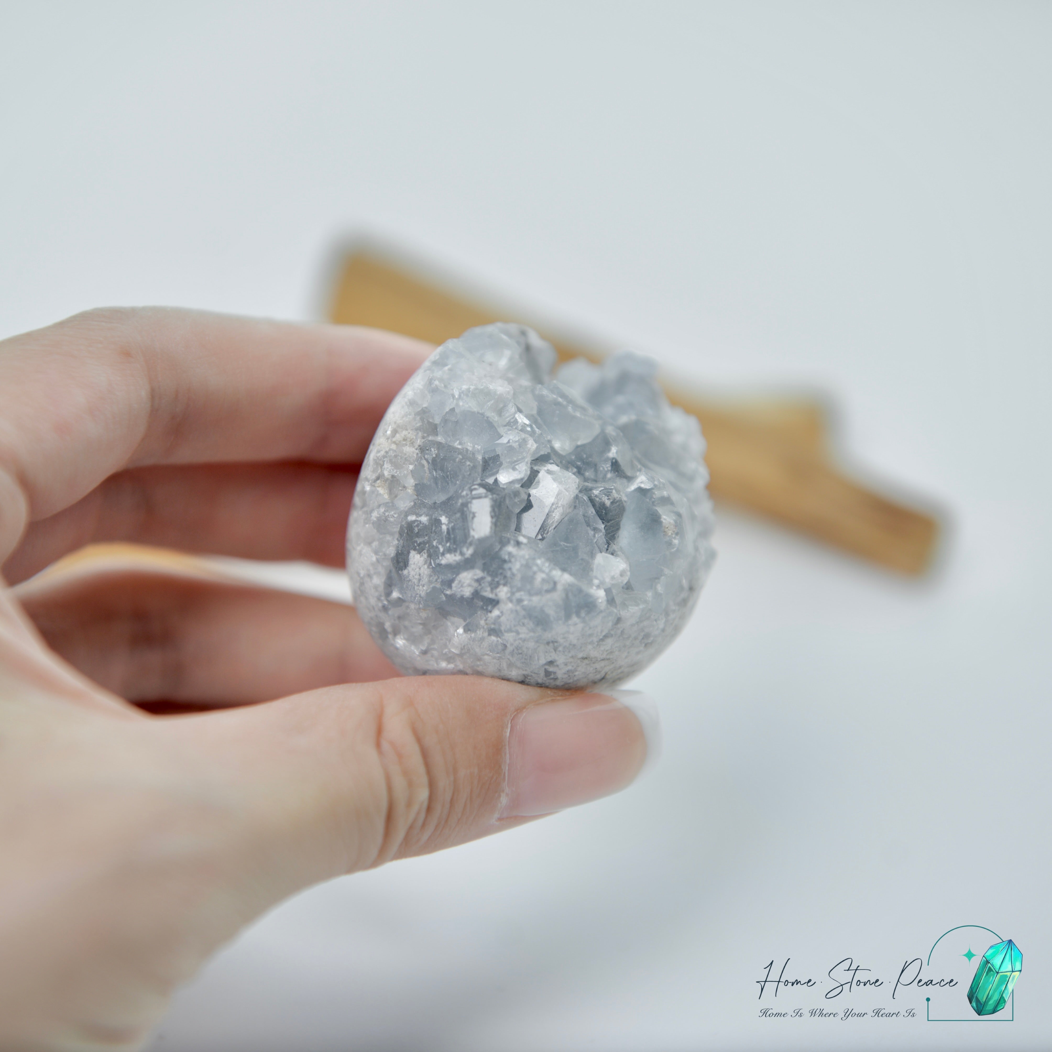 小天青石蛋 Baby Celestite Egg