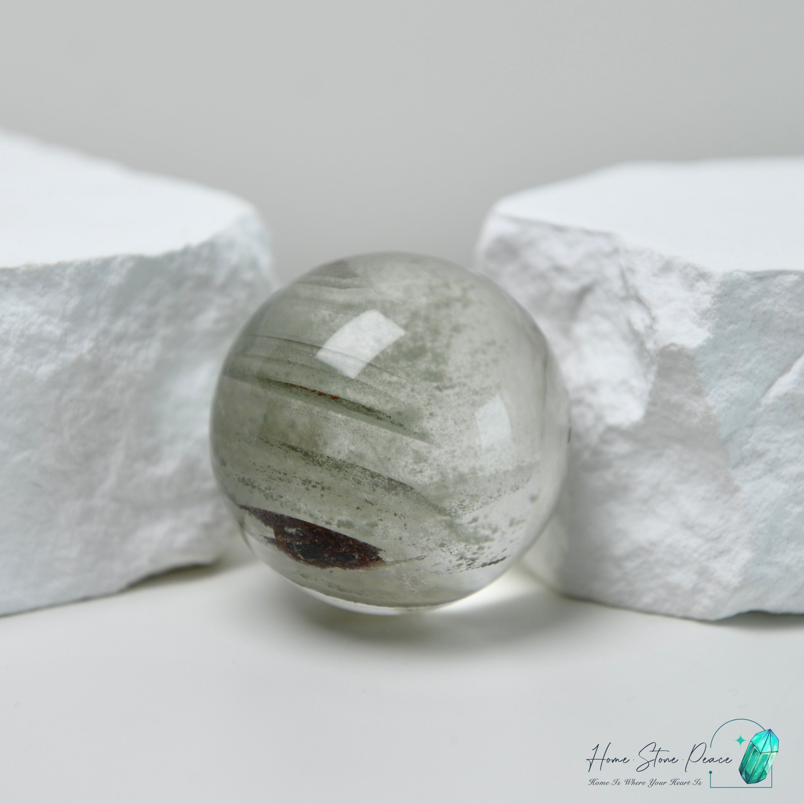 巴西千層金字塔綠幽靈水晶球 Brazilian Pyramid Green Phantom Sphere