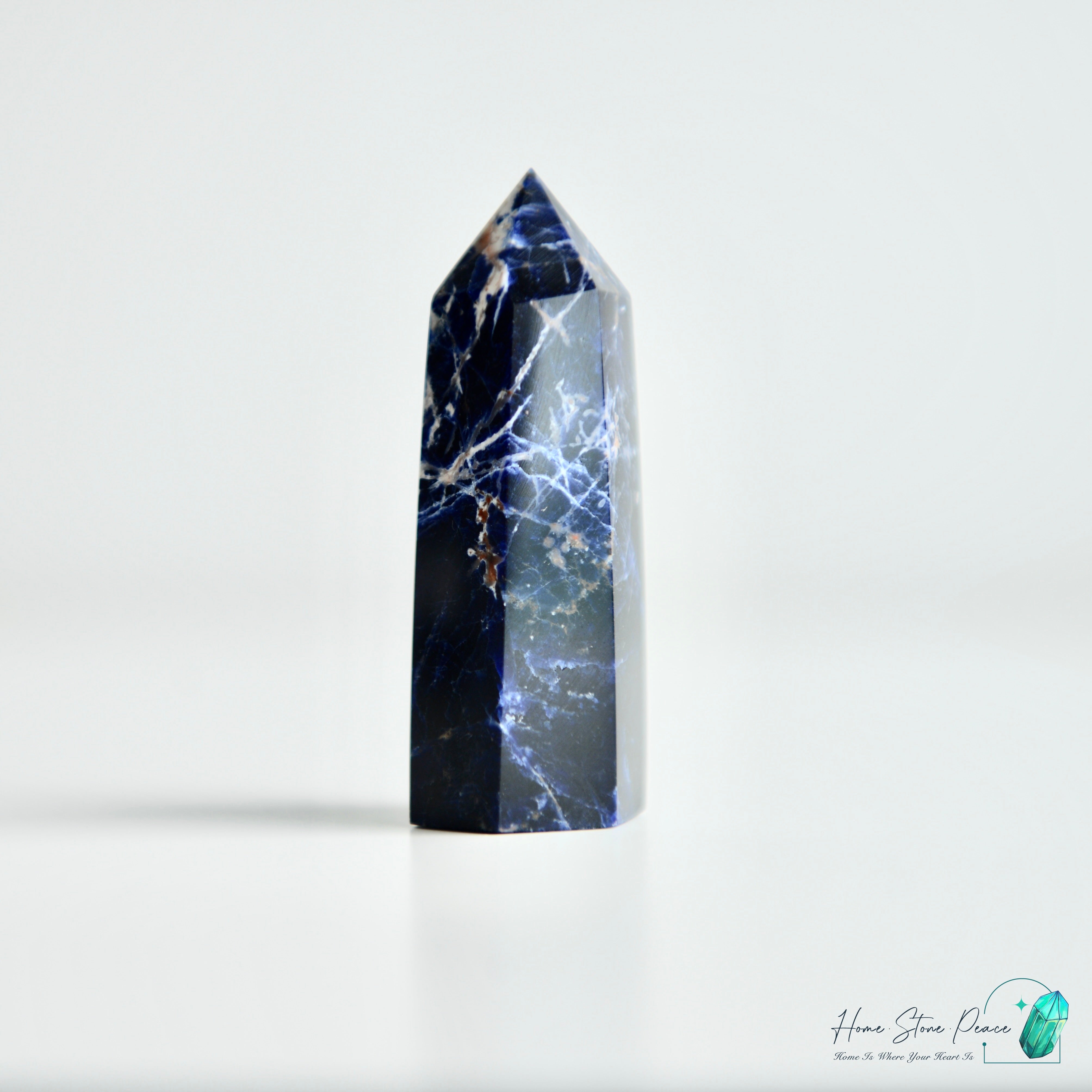 藍紋石柱 Sodalite Point