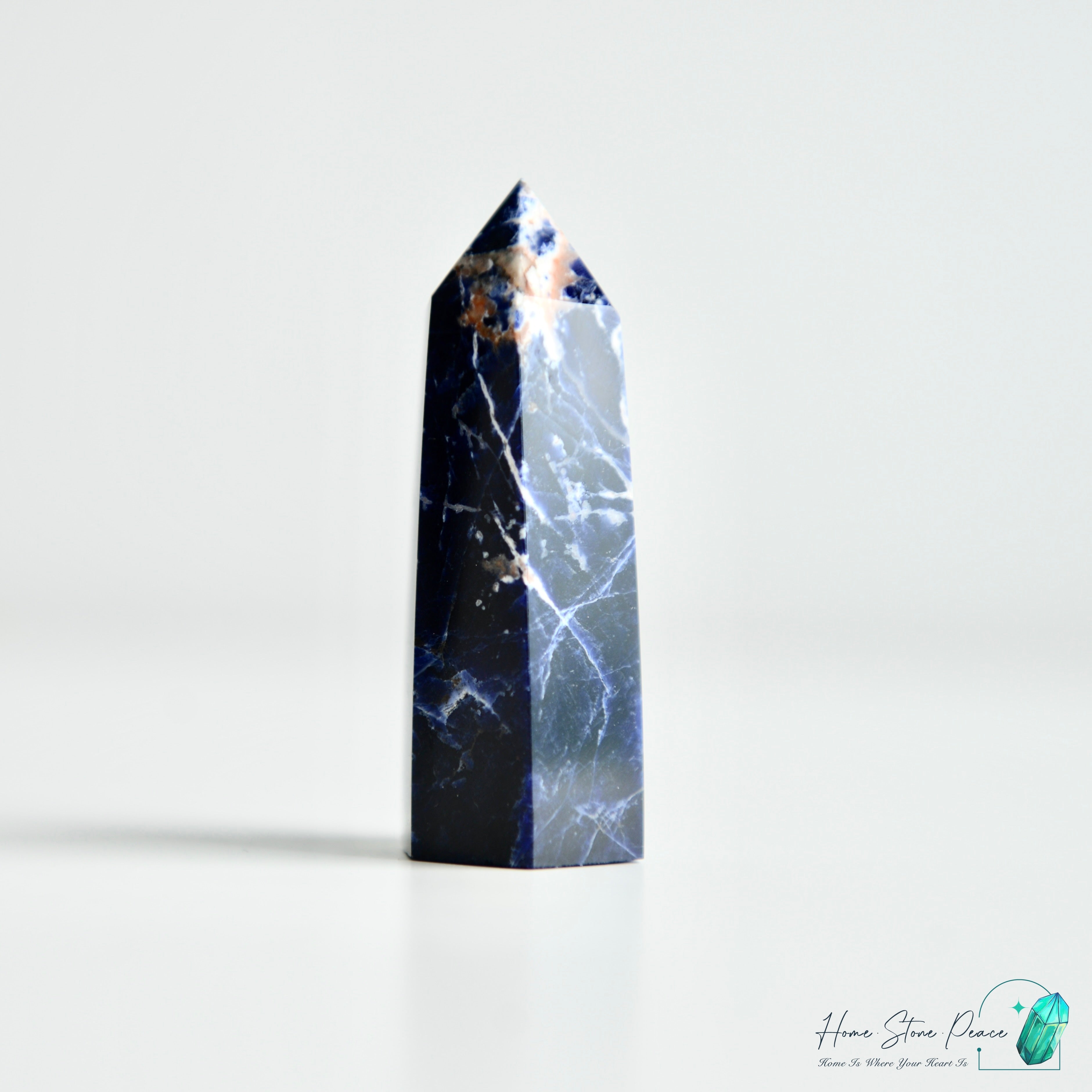 藍紋石柱 Sodalite Point