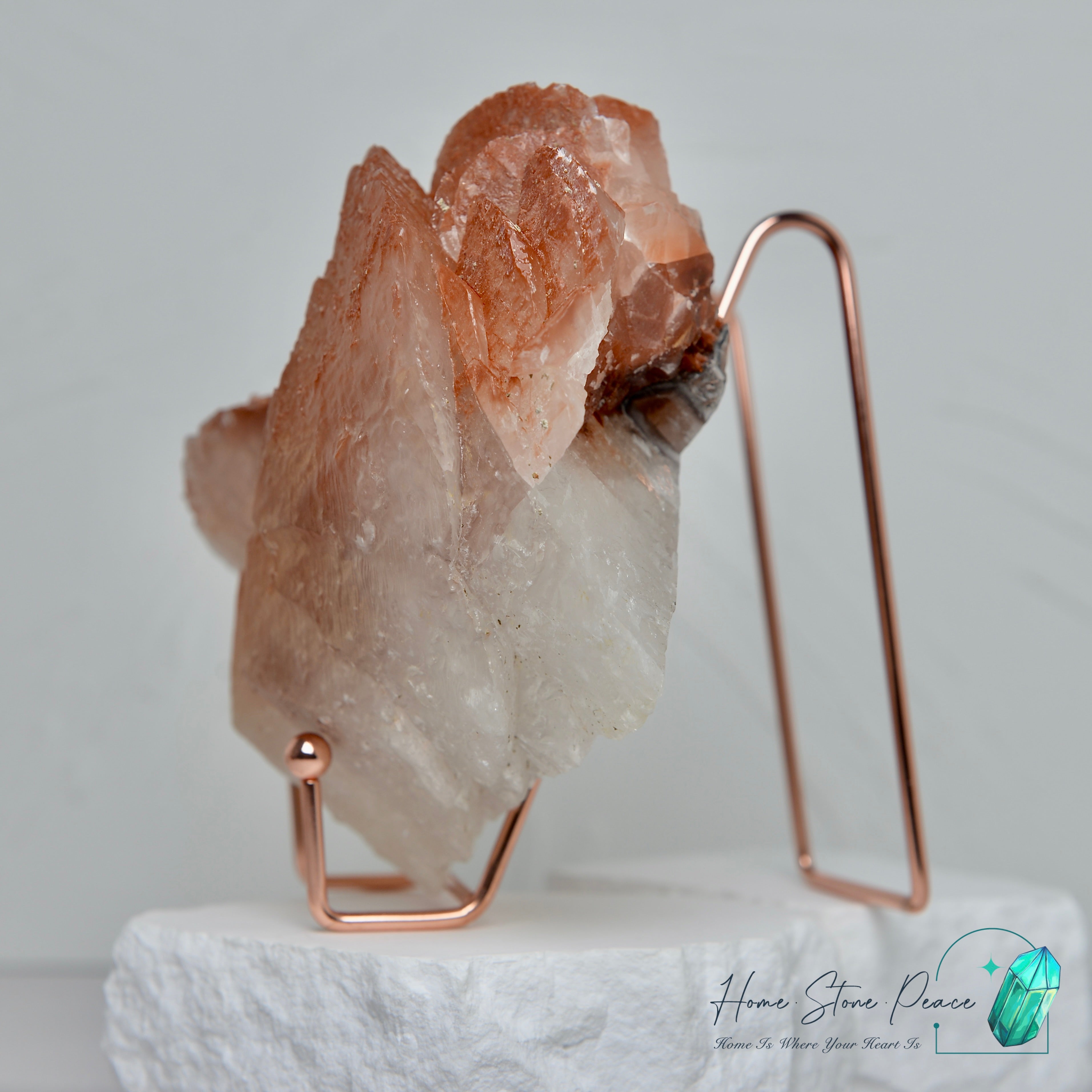 巨型玫瑰狀紅方解石原石 Large Rose Shape Red Calcite Cluster