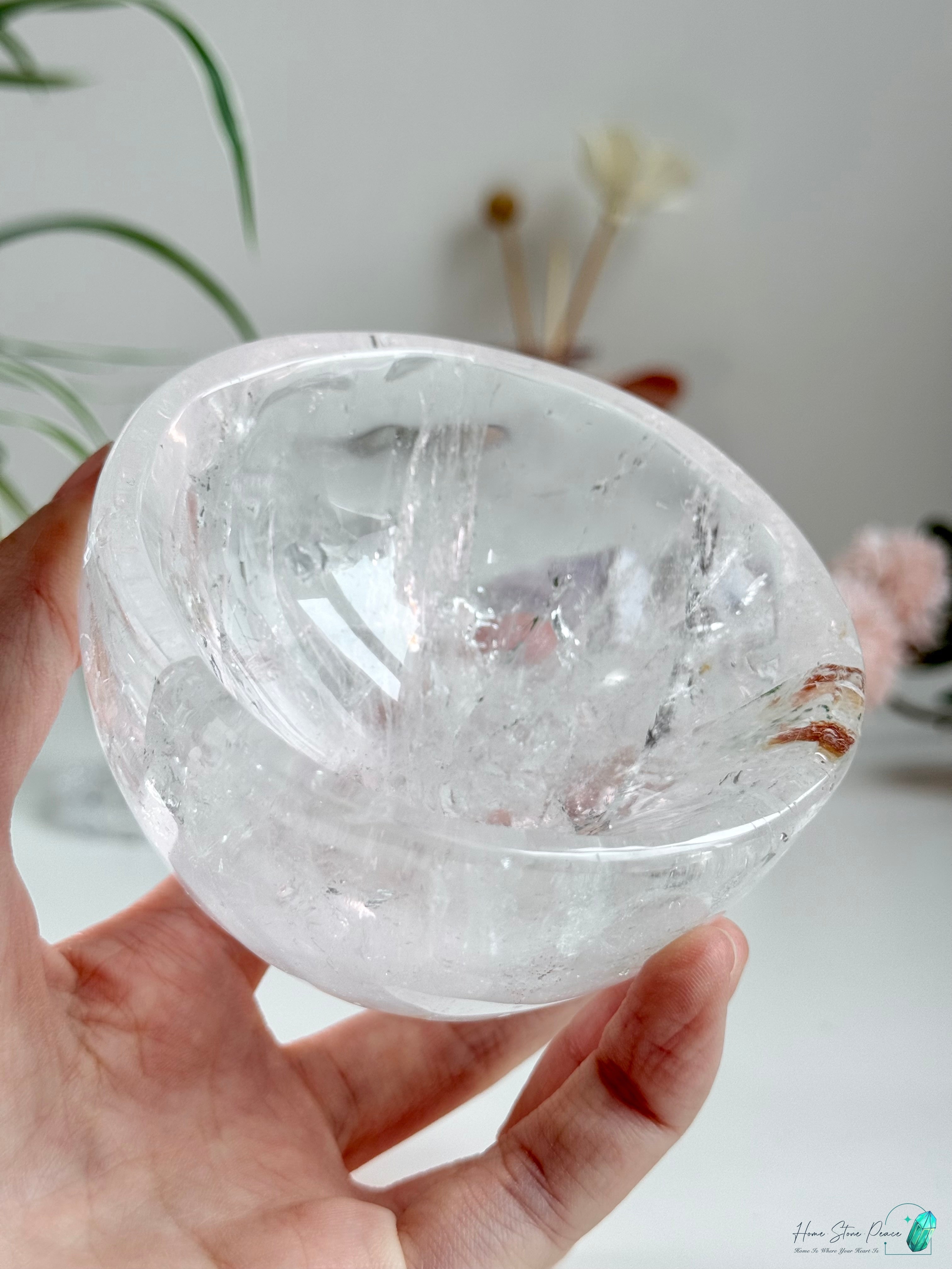 白水晶碗 Clear Quartz Bowl