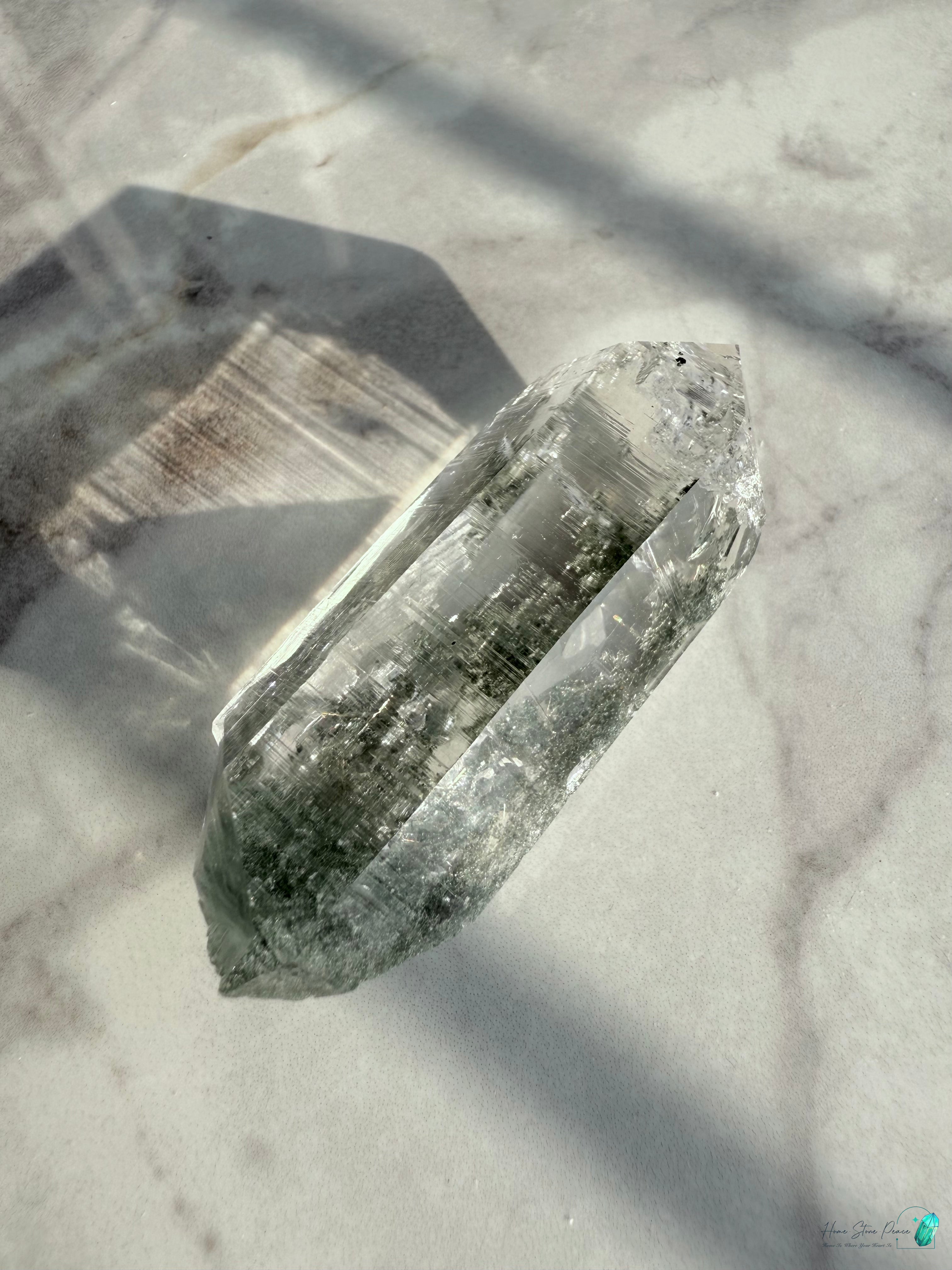 精品喜馬拉雅山綠泥共生水晶 Premium Himalayan Quartz with Green Chlorite