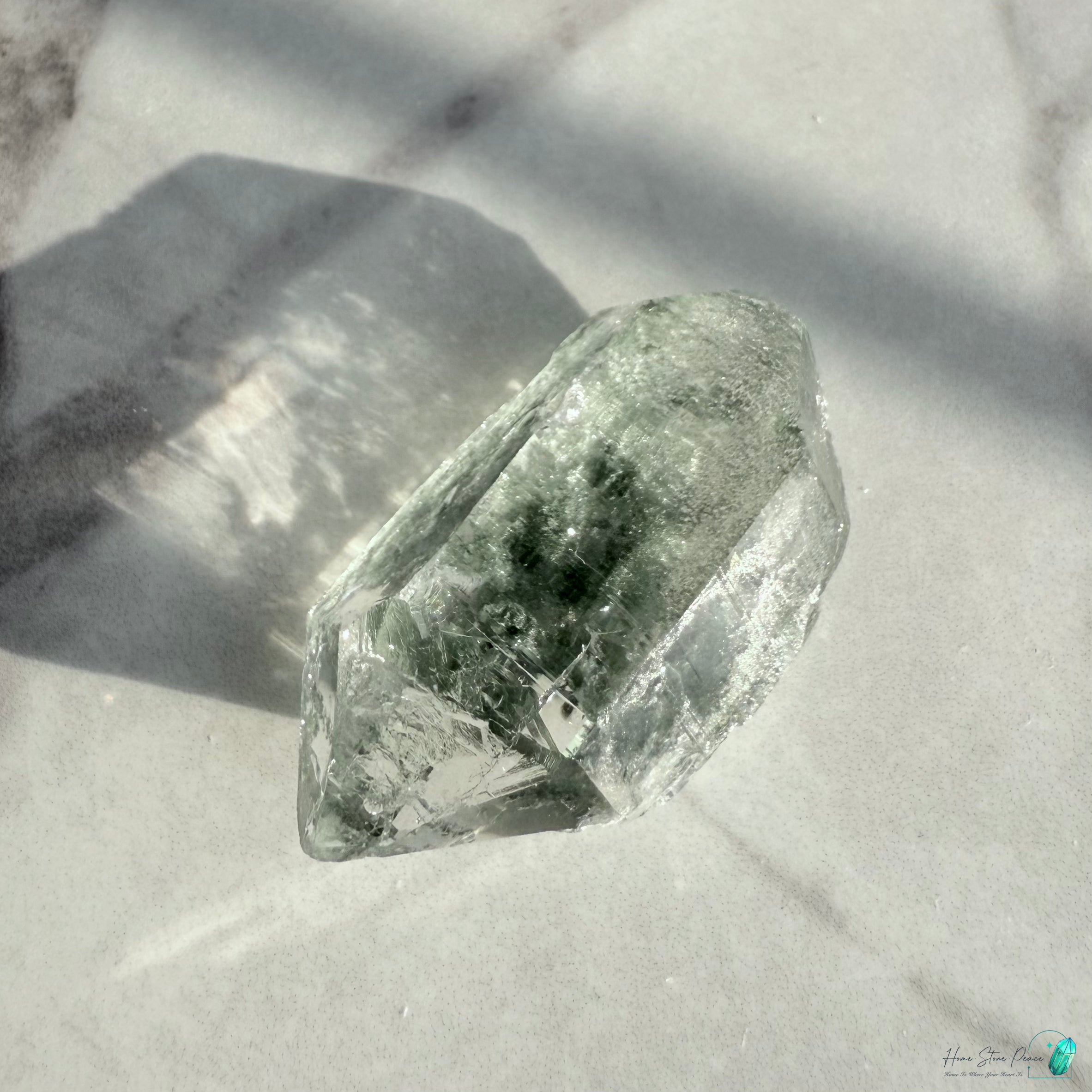 精品喜馬拉雅山綠泥共生水晶 Premium Himalayan Quartz with Green Chlorite