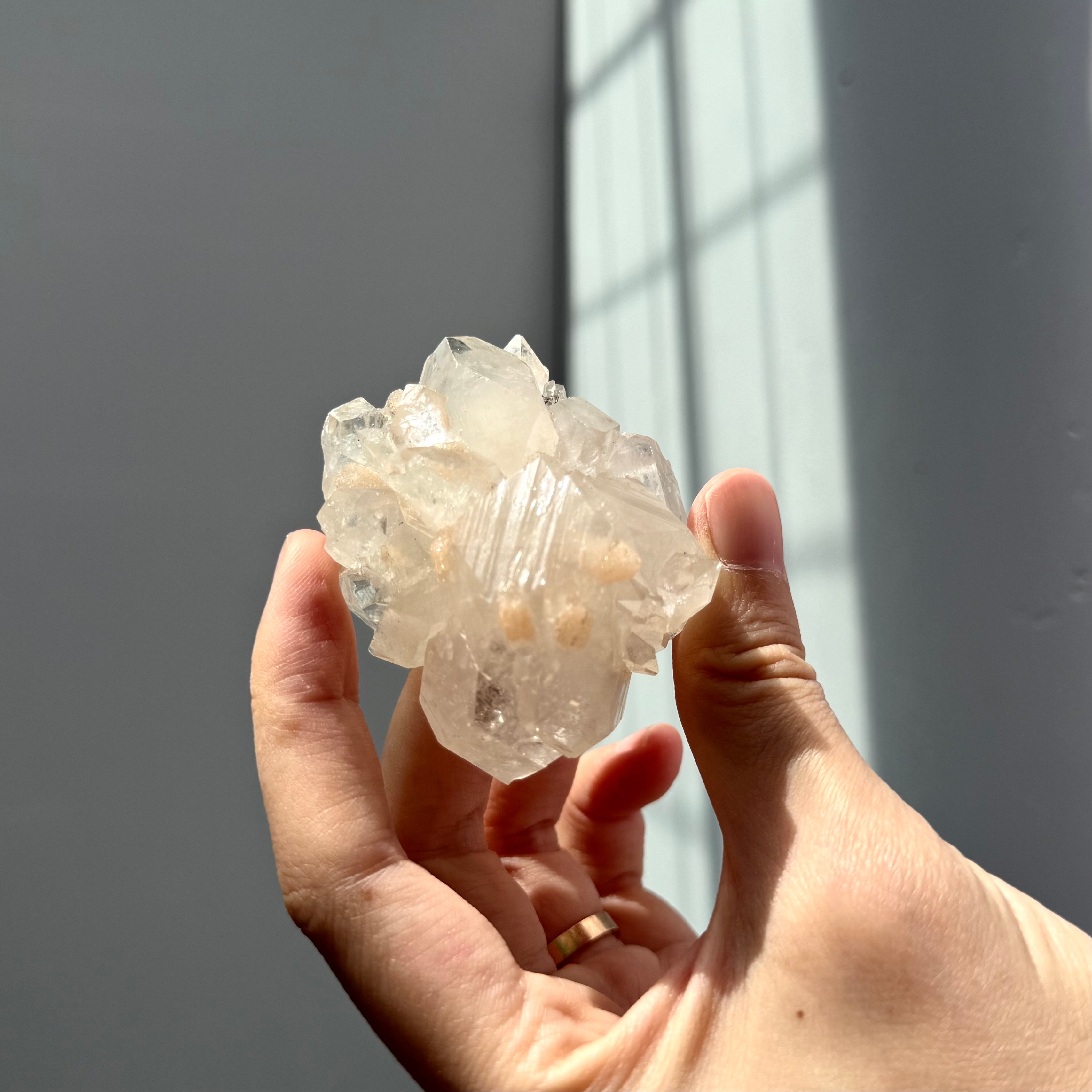 魚眼石沸石共生 Apophyllite Cluster