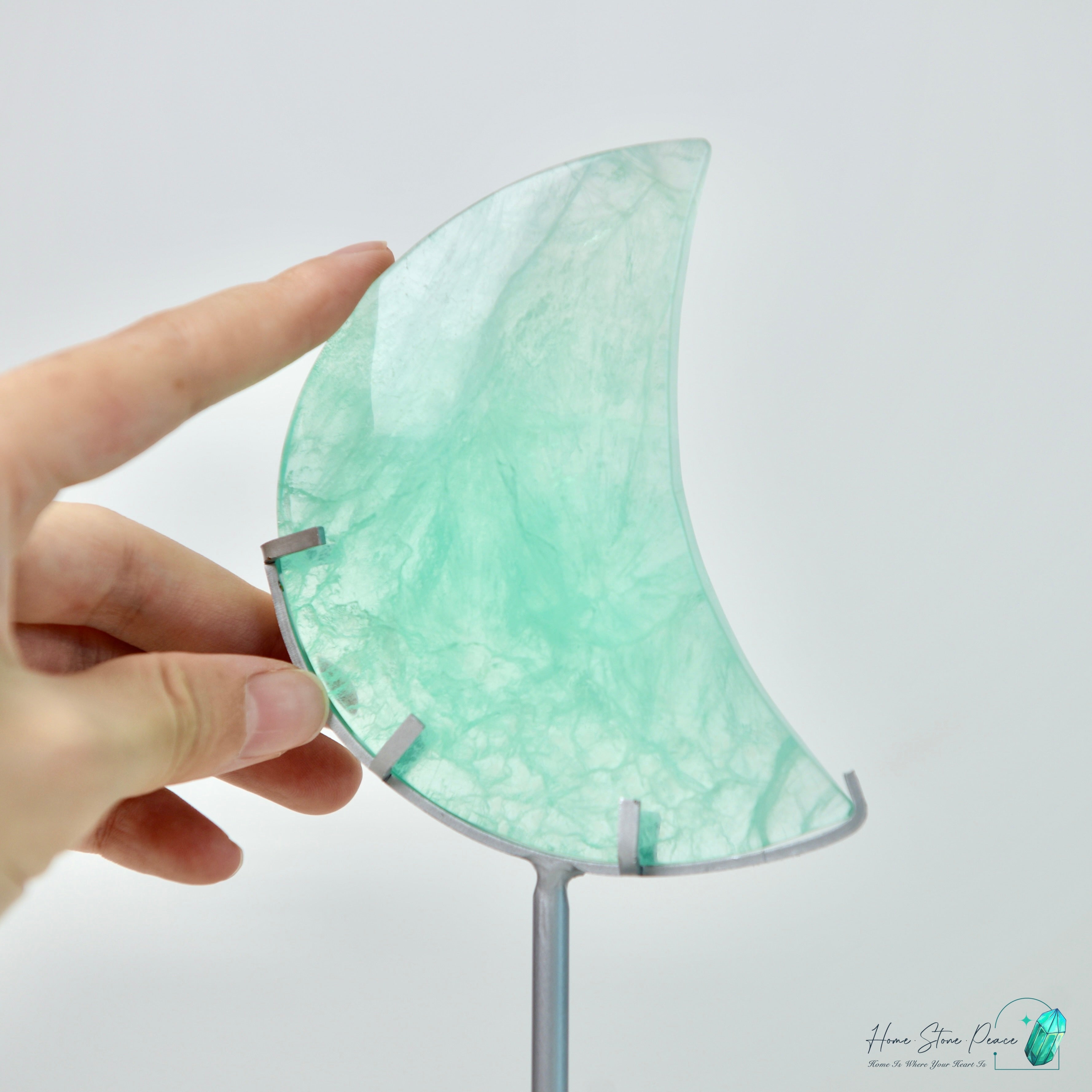 綠螢石月亮連座 Green Fluorite Moon with Stand