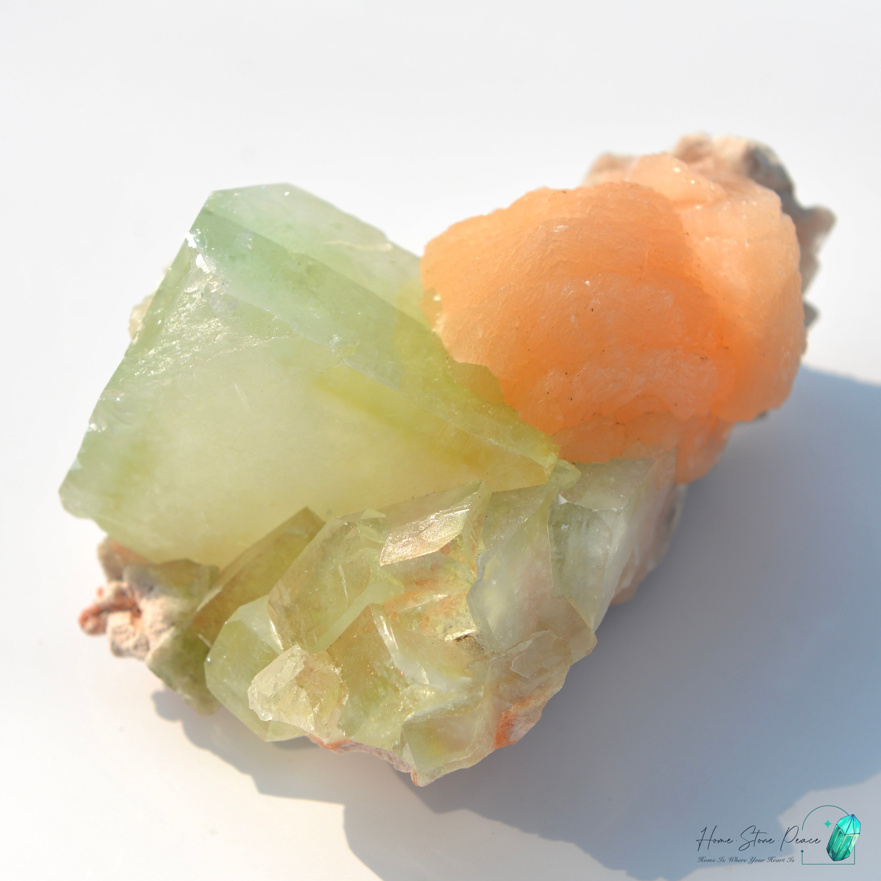 Green Apophyllite with Peach Stilbite Cluster 印度大顆綠魚眼石橙輝沸石共生原石