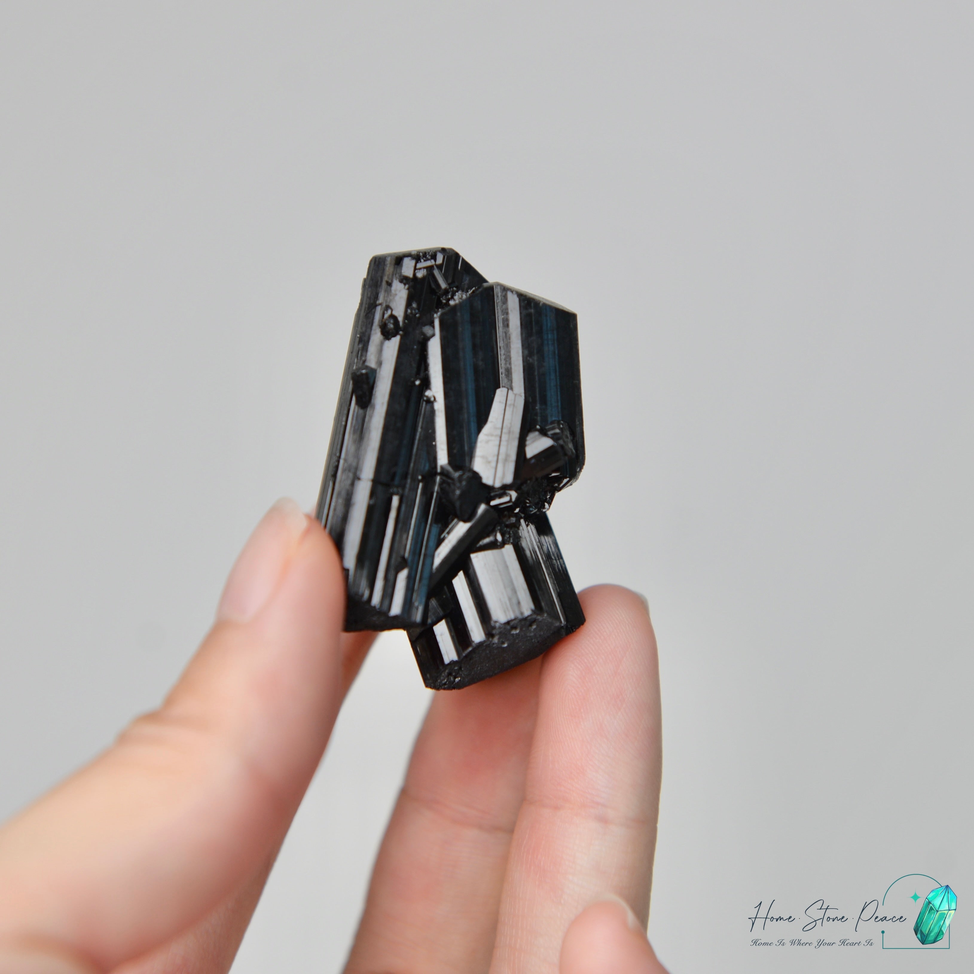 莫桑比克黑碧璽原石 Premium Mozambique Black Tourmaline