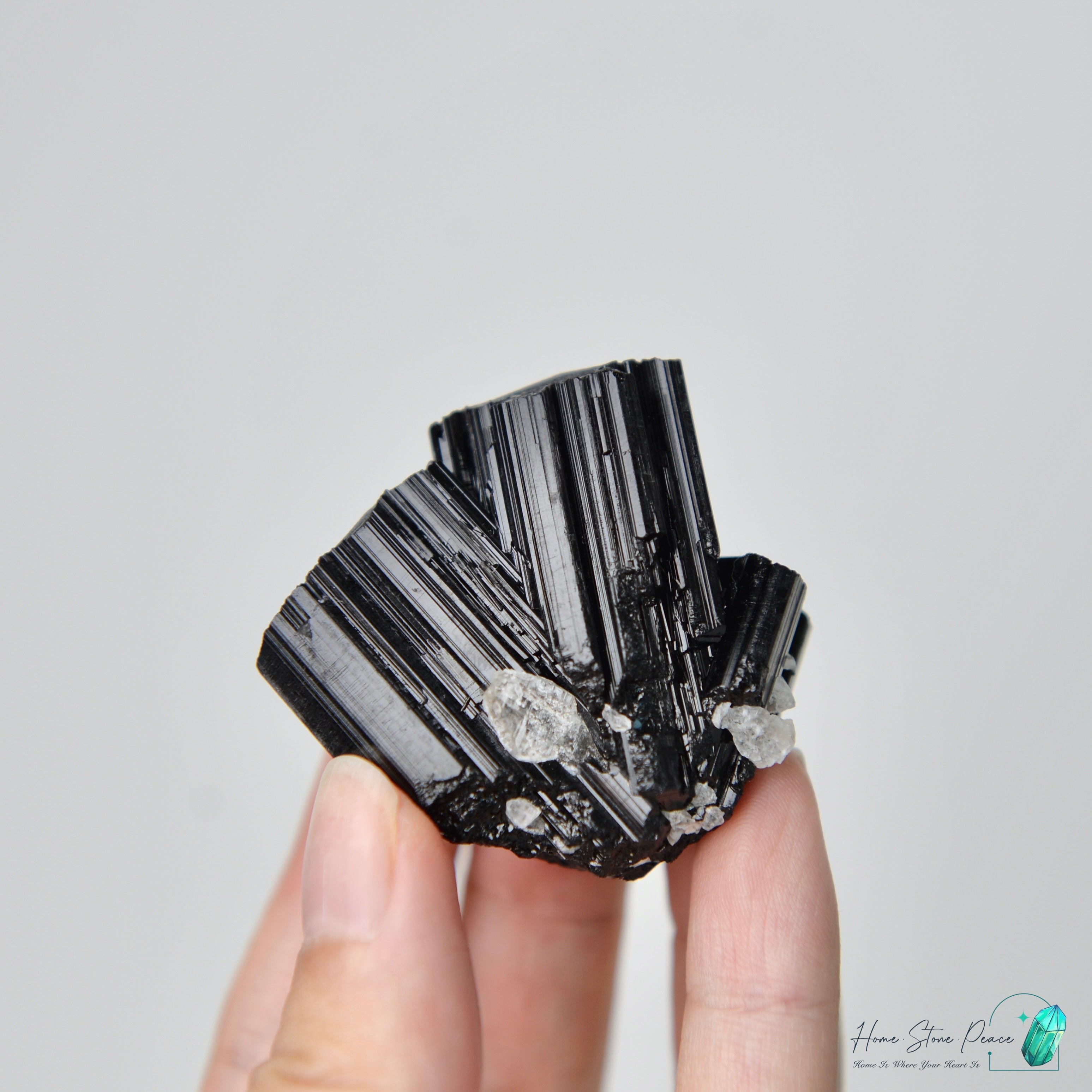 莫桑比克黑碧璽原石 Premium Mozambique Black Tourmaline