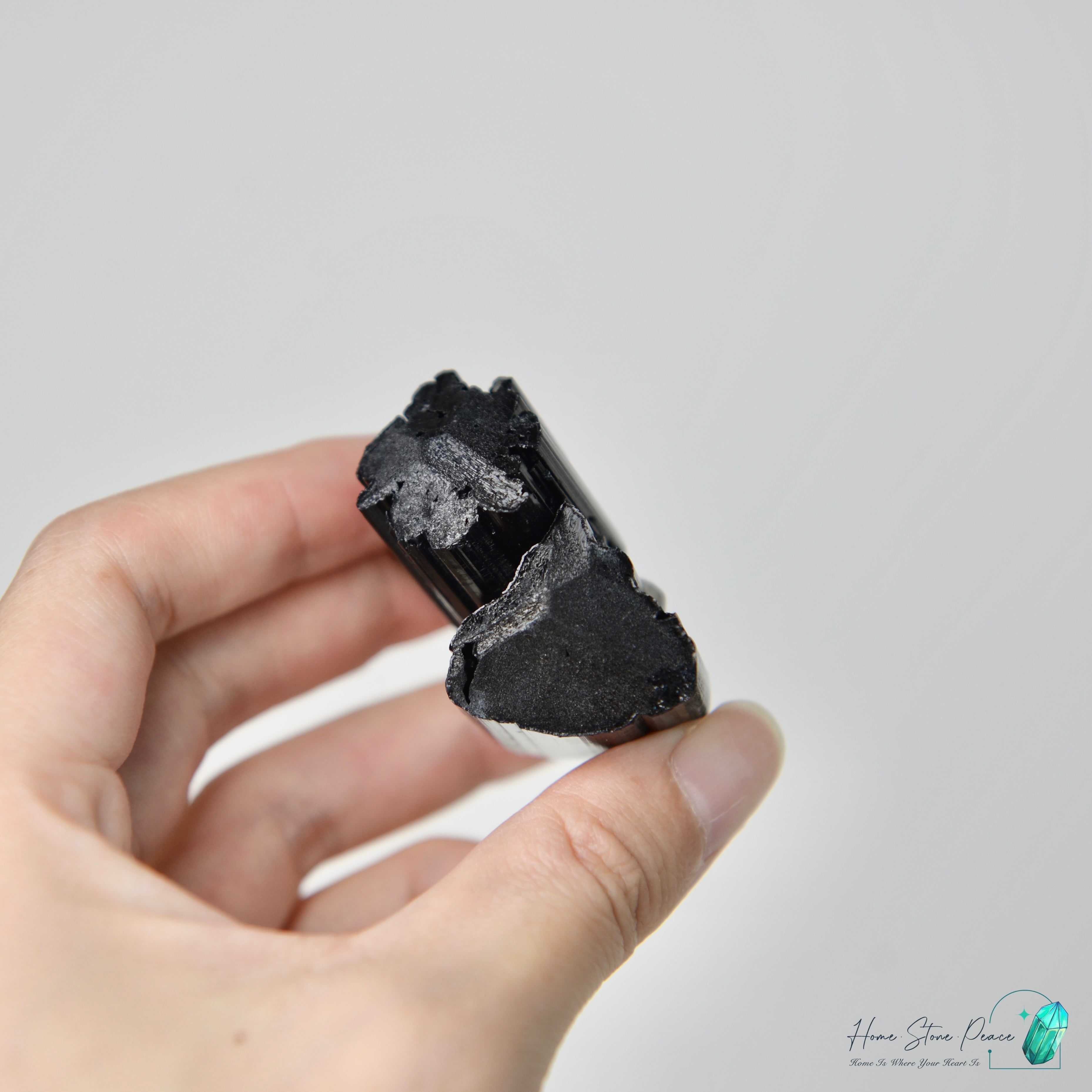 莫桑比克黑碧璽原石 Premium Mozambique Black Tourmaline