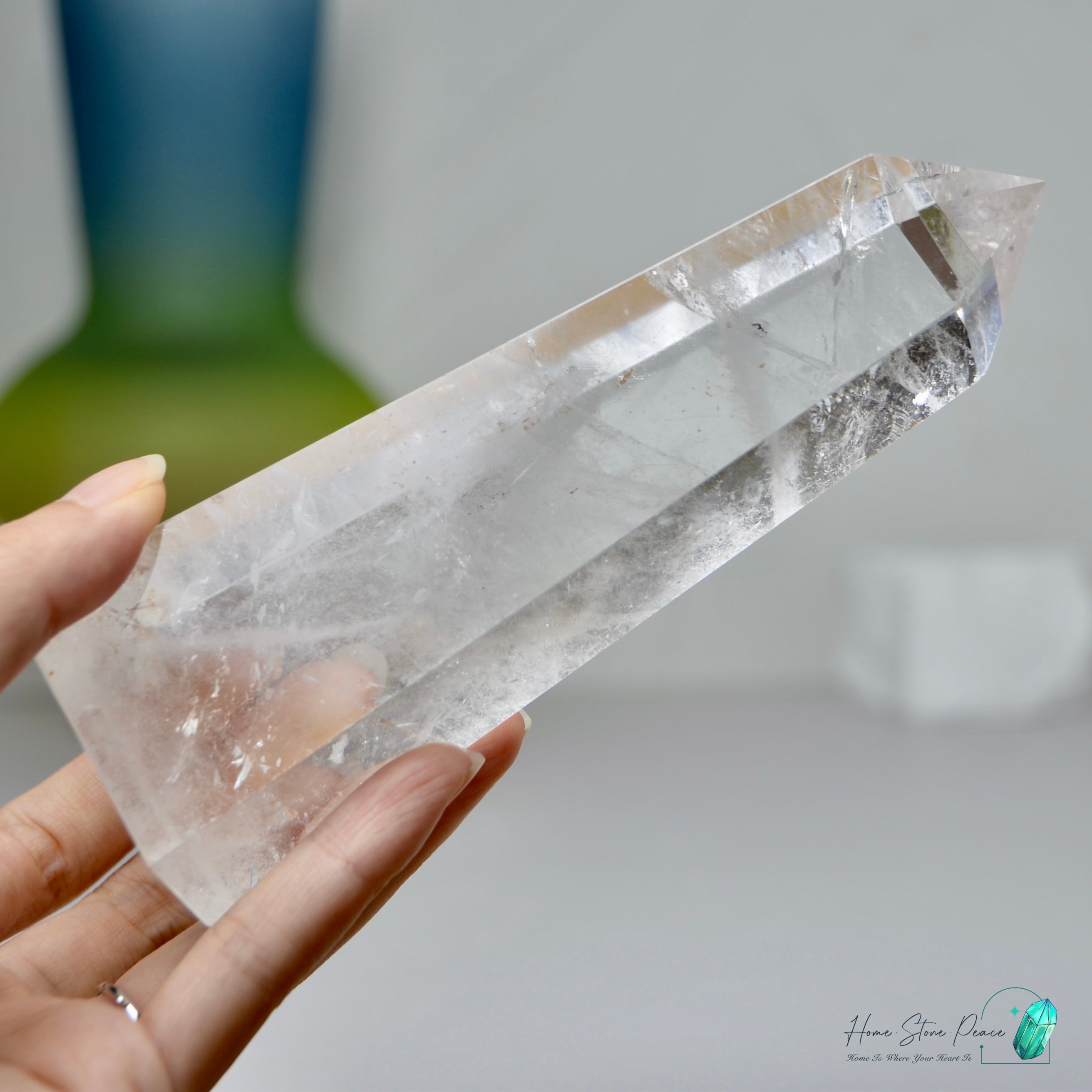 白水晶柱 Clear Quartz Tower