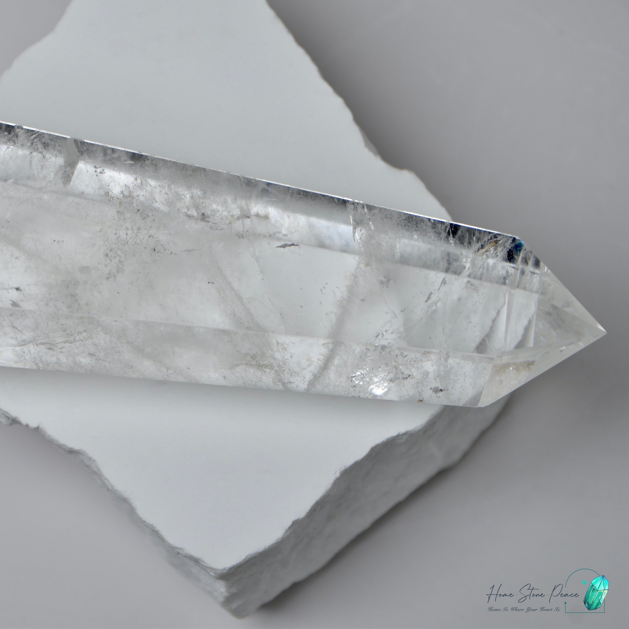 白水晶柱 Clear Quartz Tower