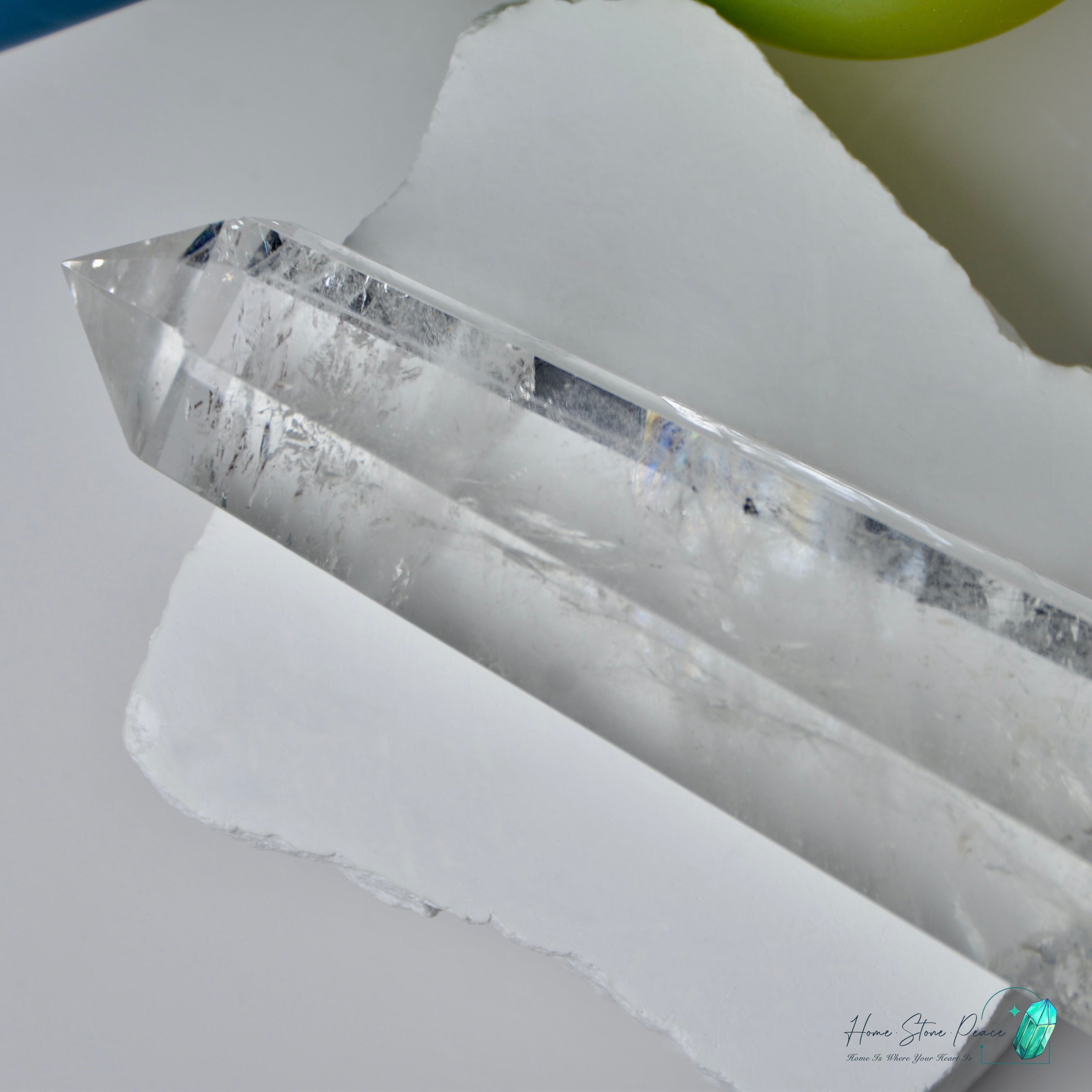 白水晶柱 Clear Quartz Tower