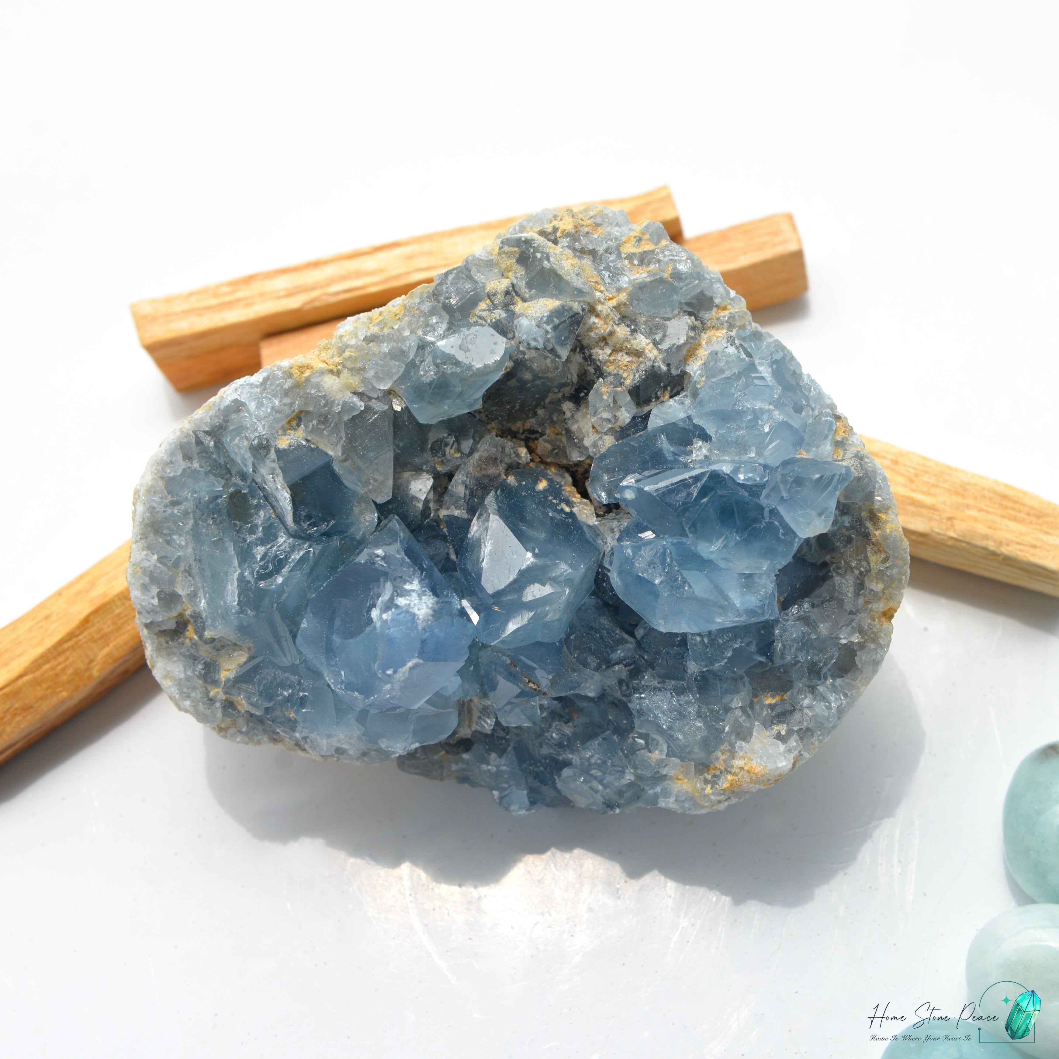 天青石原石 Celestite Cluster