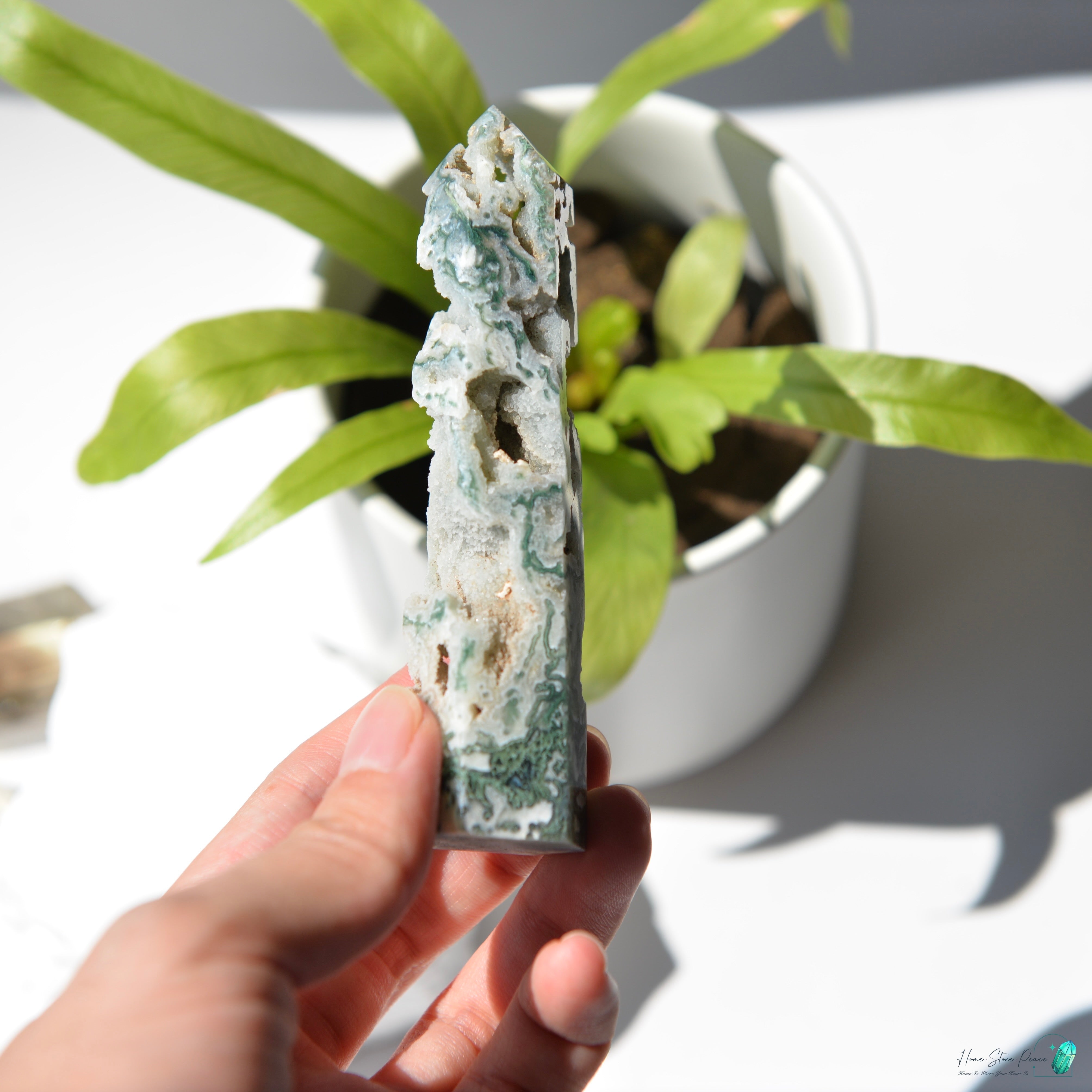 水草瑪瑙柱 Moss Agate Tower