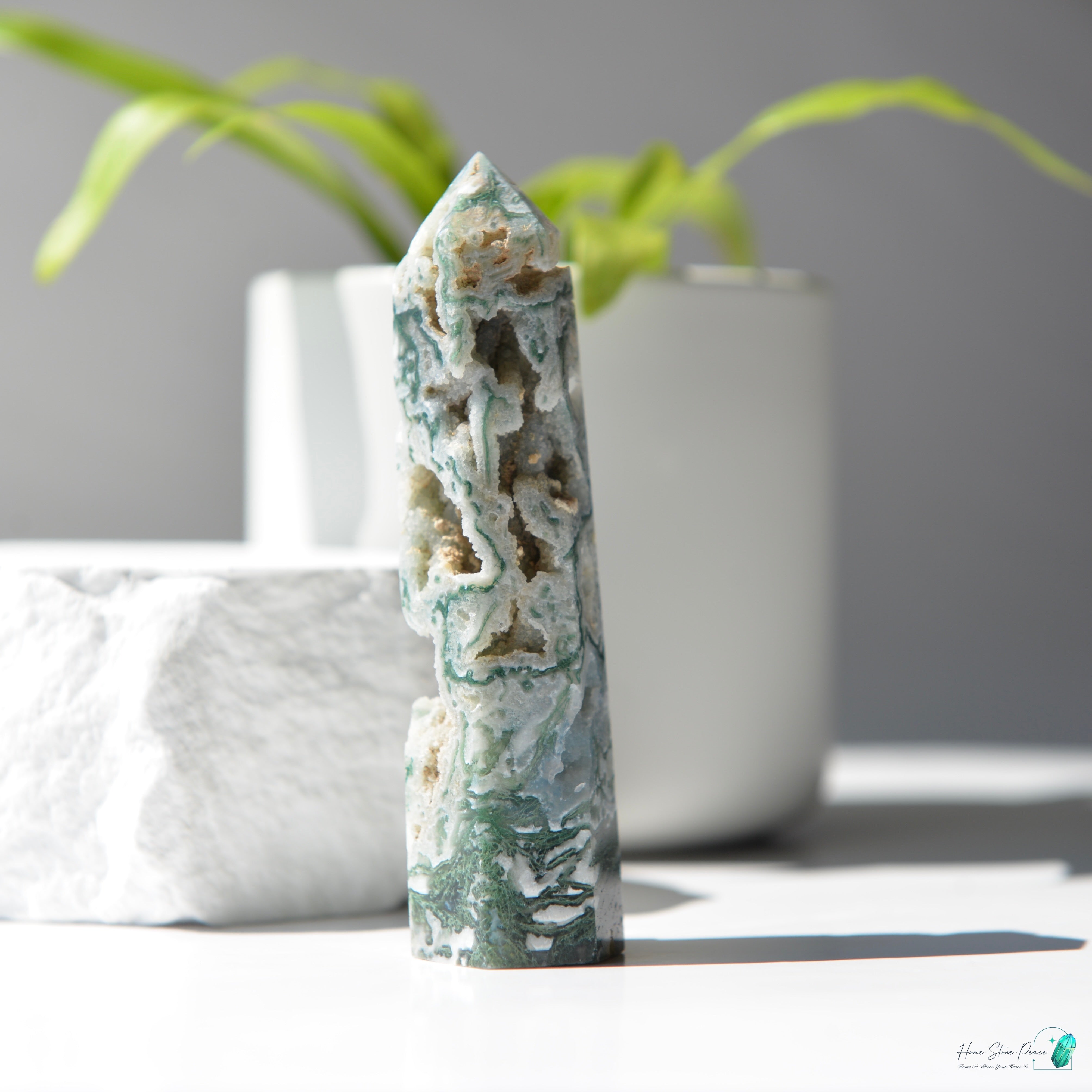 水草瑪瑙柱 Moss Agate Tower