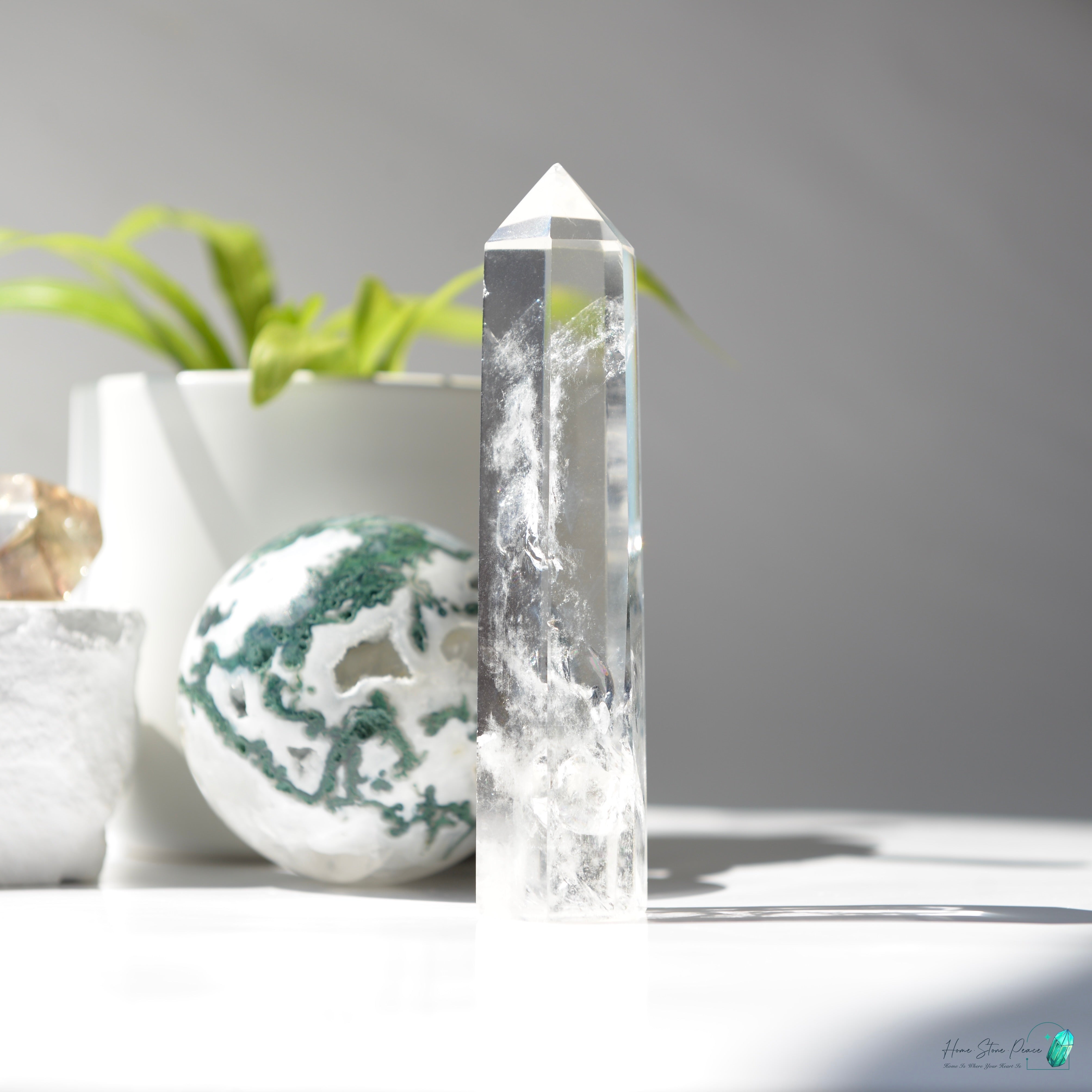 Clear Quartz Tower with Blue Smoke 白水晶藍煙柱