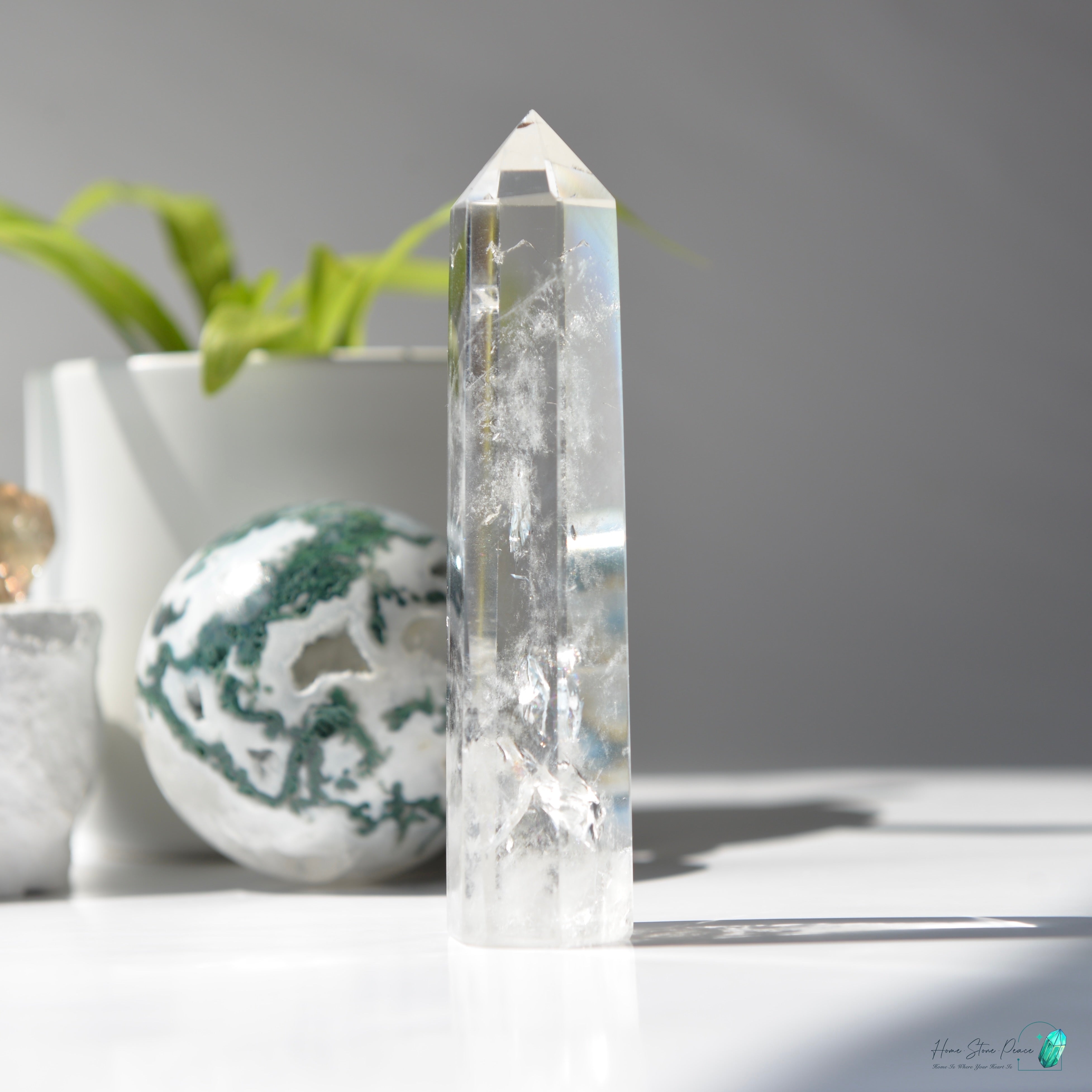 Clear Quartz Tower with Blue Smoke 白水晶藍煙柱