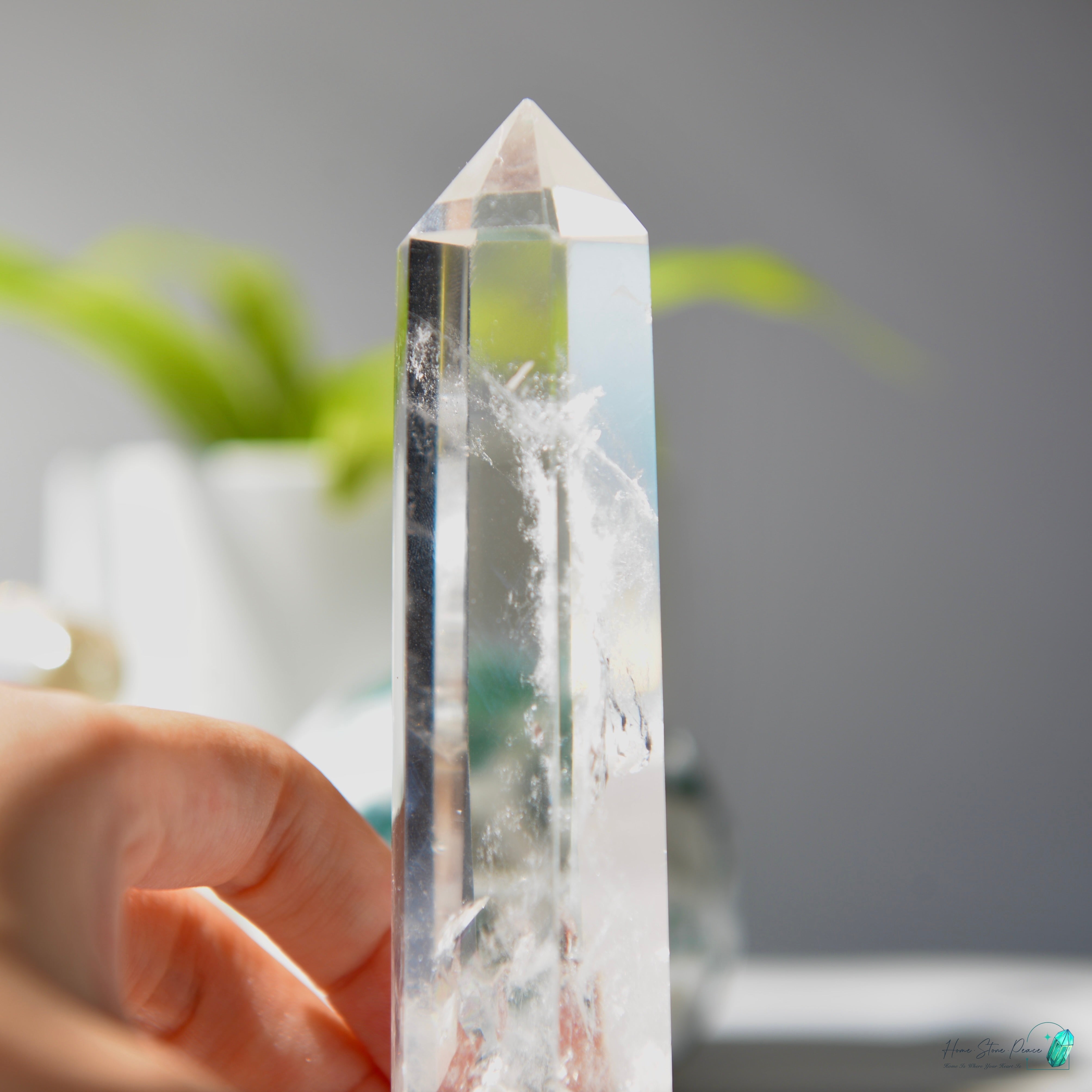 Clear Quartz Tower with Blue Smoke 白水晶藍煙柱