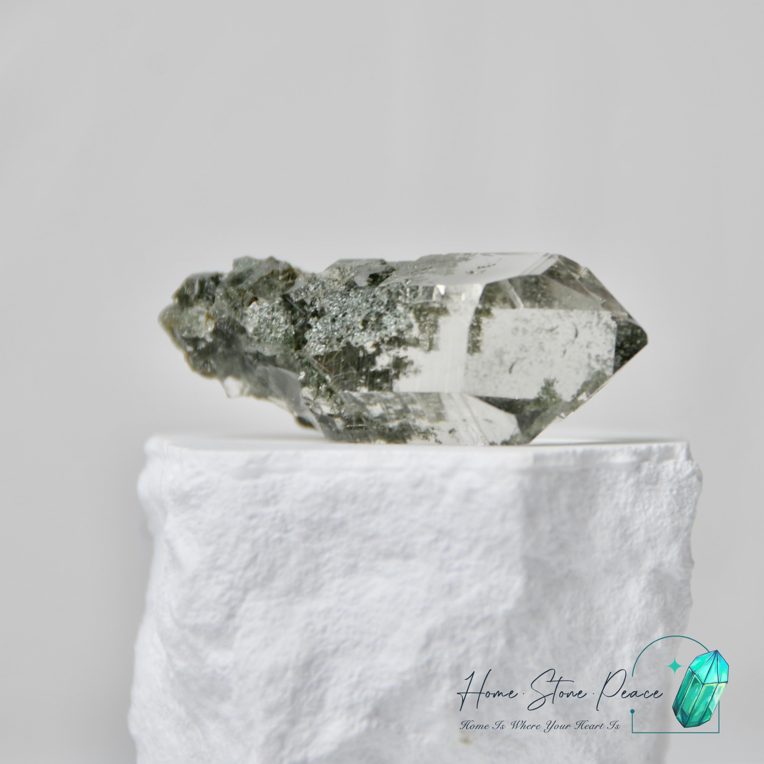 喜馬拉雅山綠幽靈共生水晶 Himalayan Quartz with Green Phantom (Chlorite)