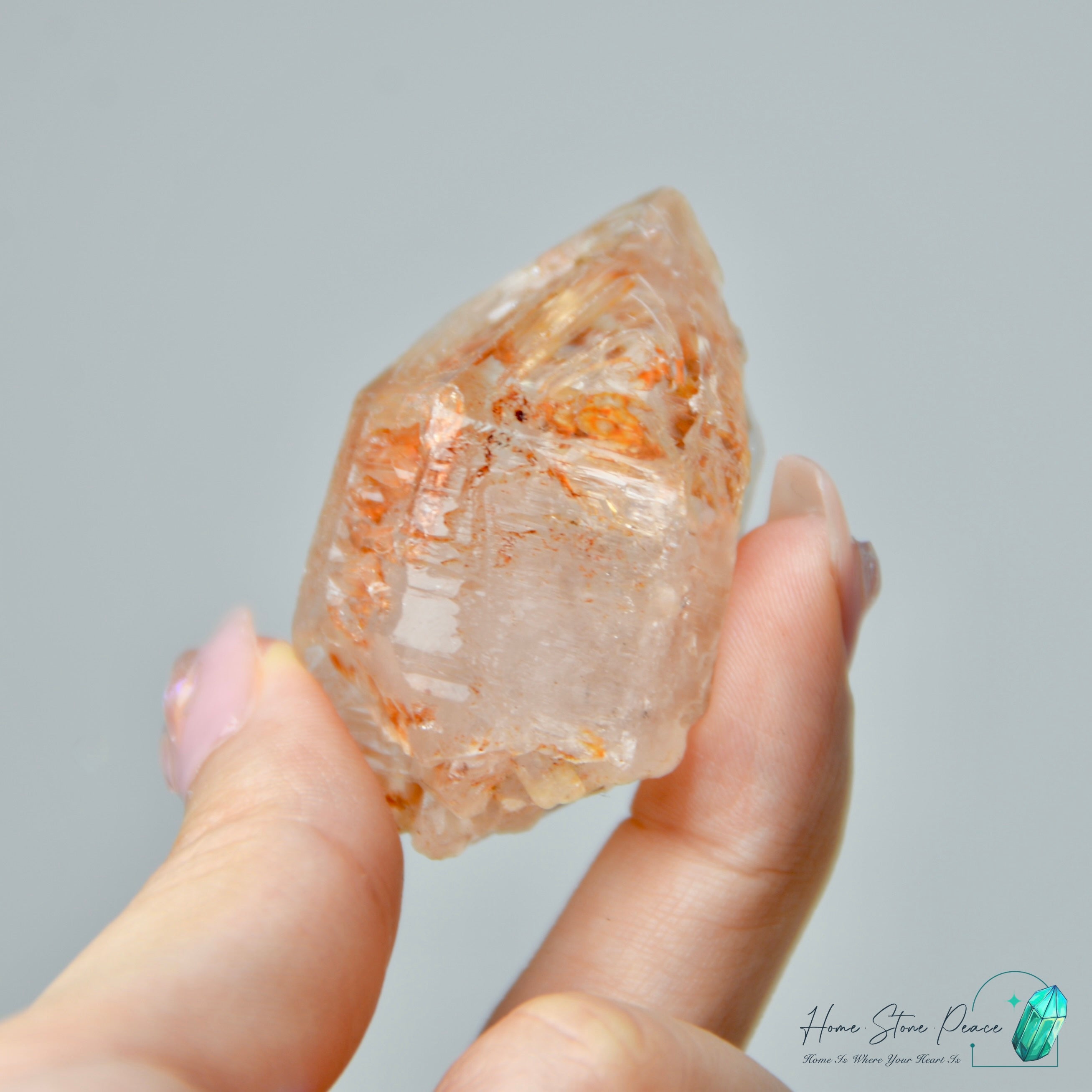 Madagascar Red Mud Skeletal Quartz 馬達加斯加紅泥骸骨水晶原石