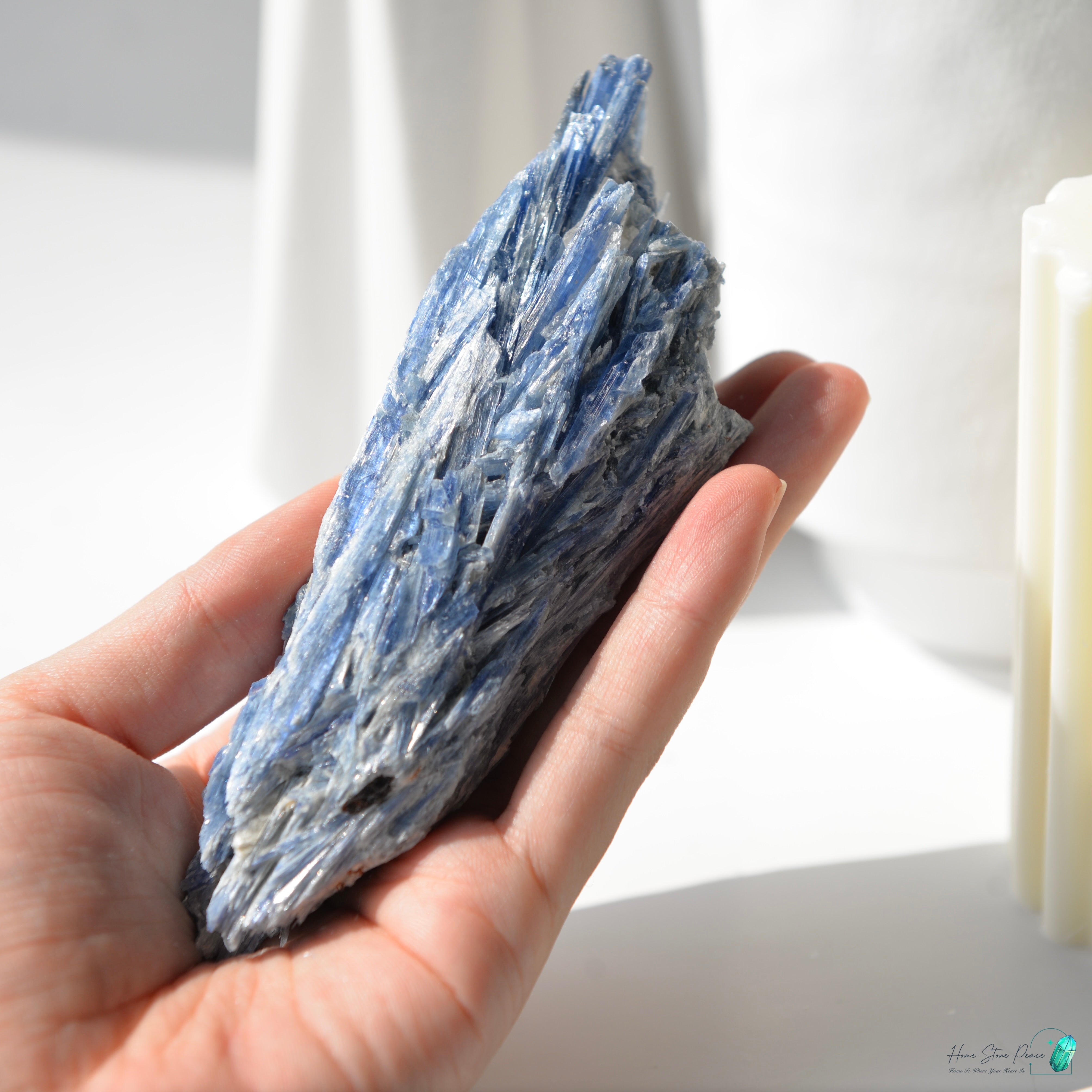 藍晶石原石塊 Blue Kyanite Cluster