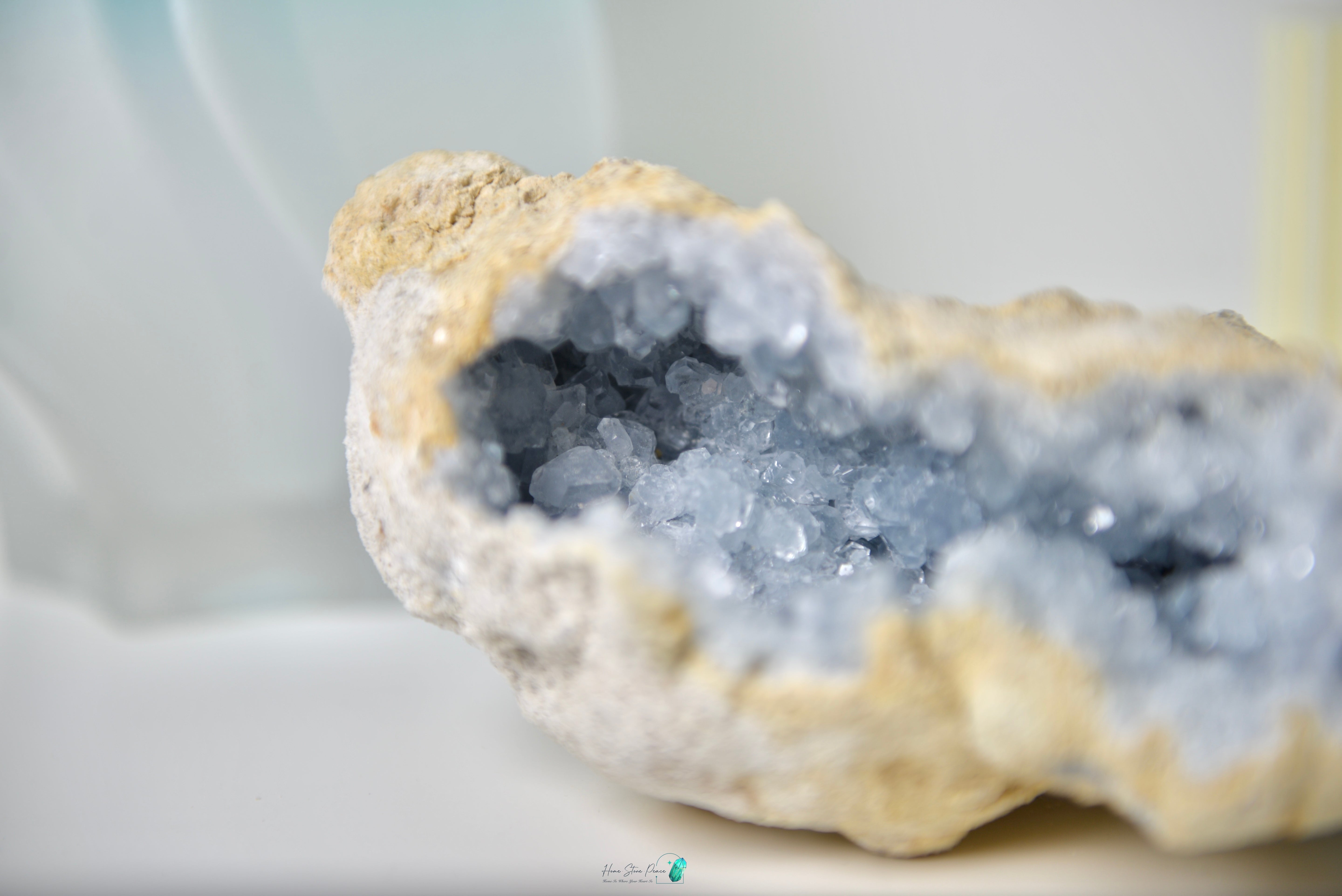 天青石石窩 Celestite Geode