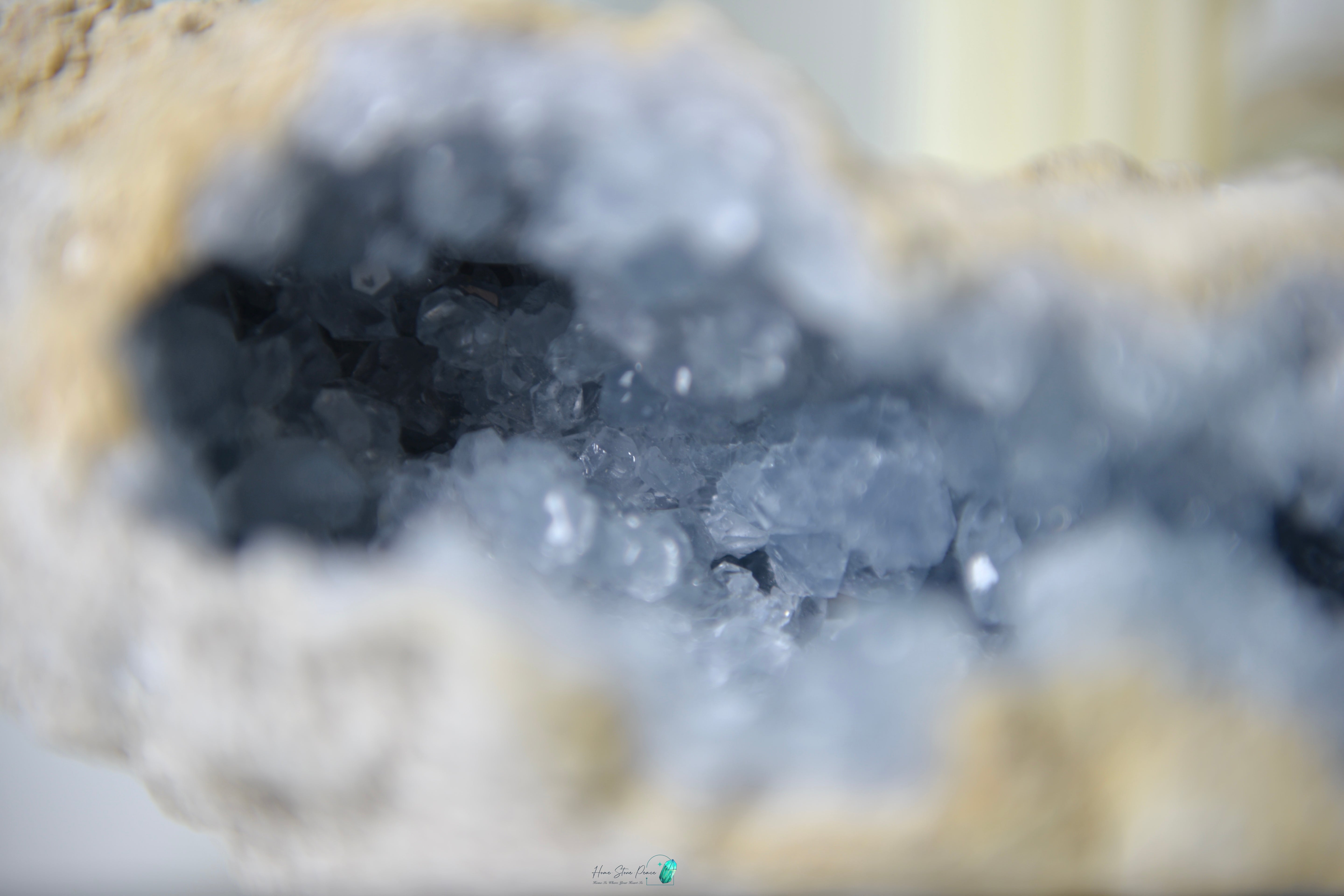 天青石石窩 Celestite Geode