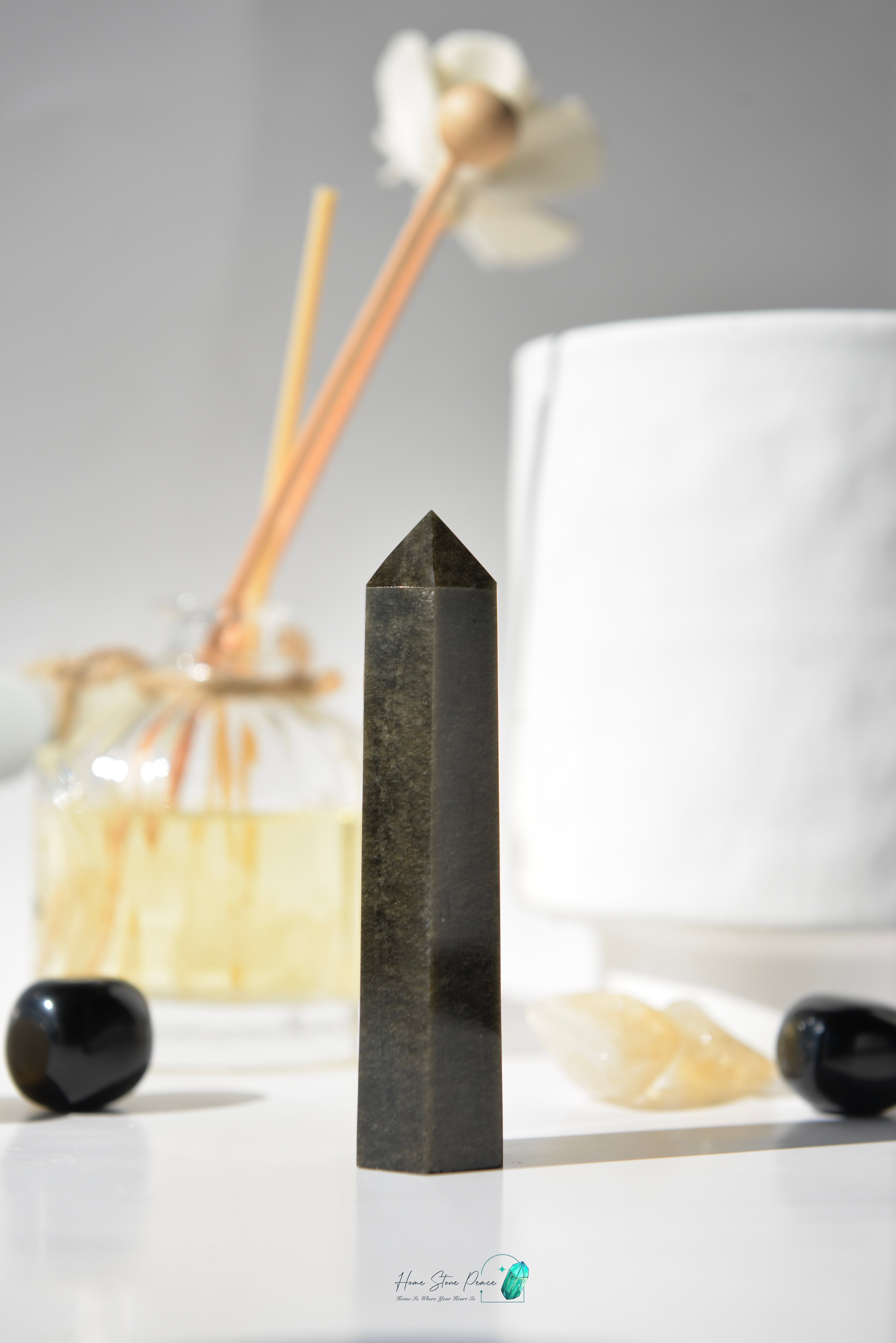 金曜石小柱 Gold Sheen Obsidian Tower