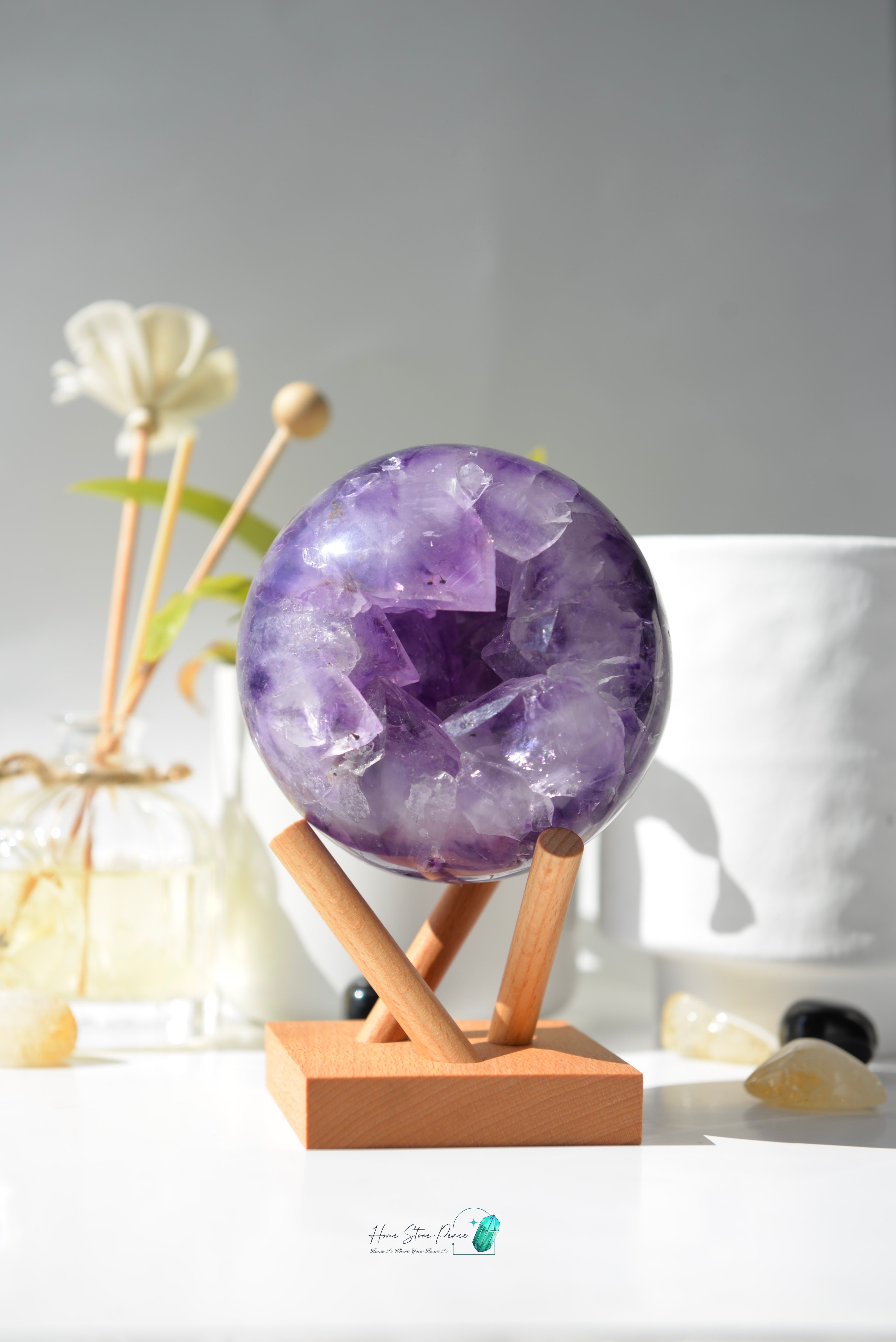 紫水晶簇球 Amethyst Cluster Sphere