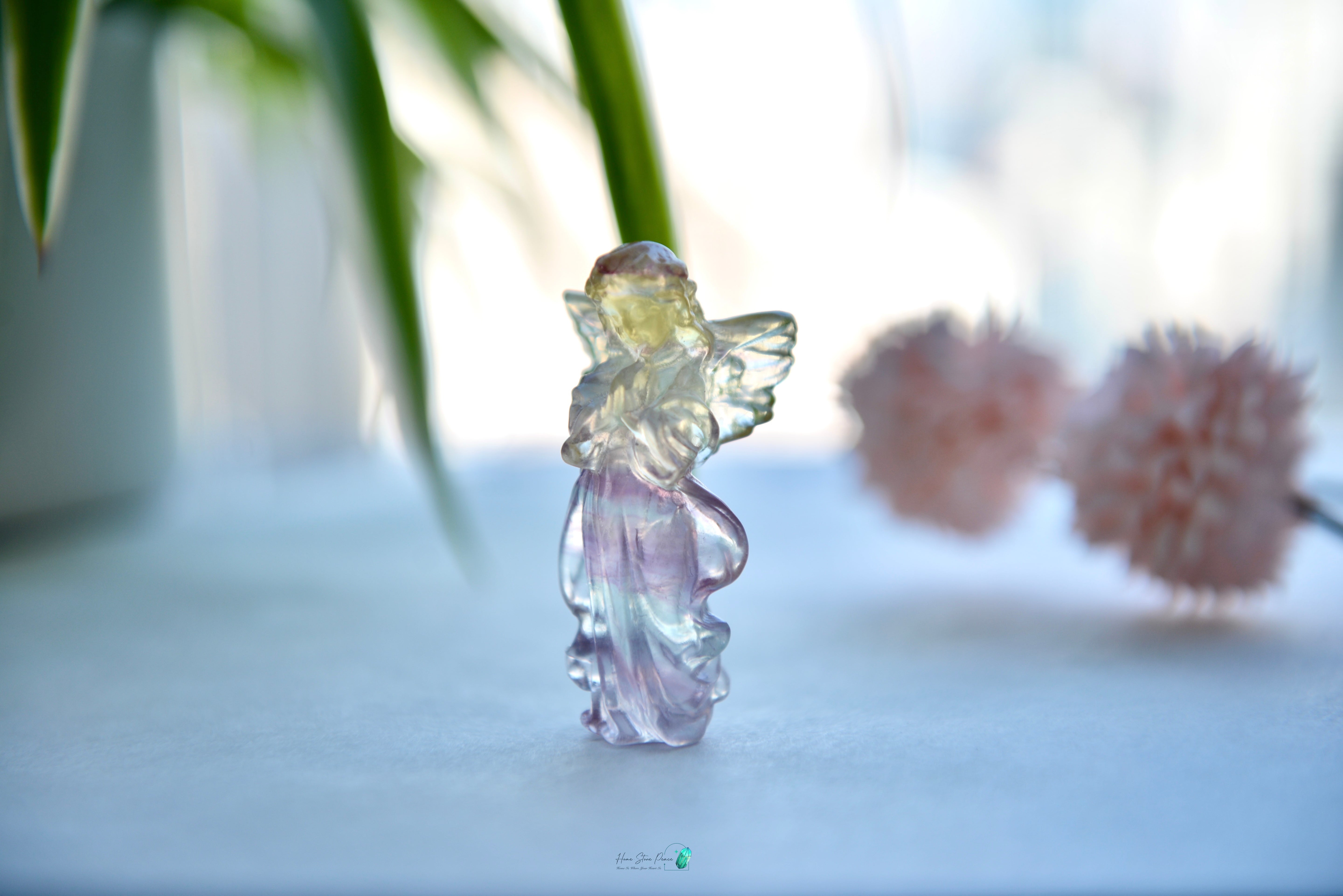 千層螢石小天使 Little Rainbow Fluorite Angel