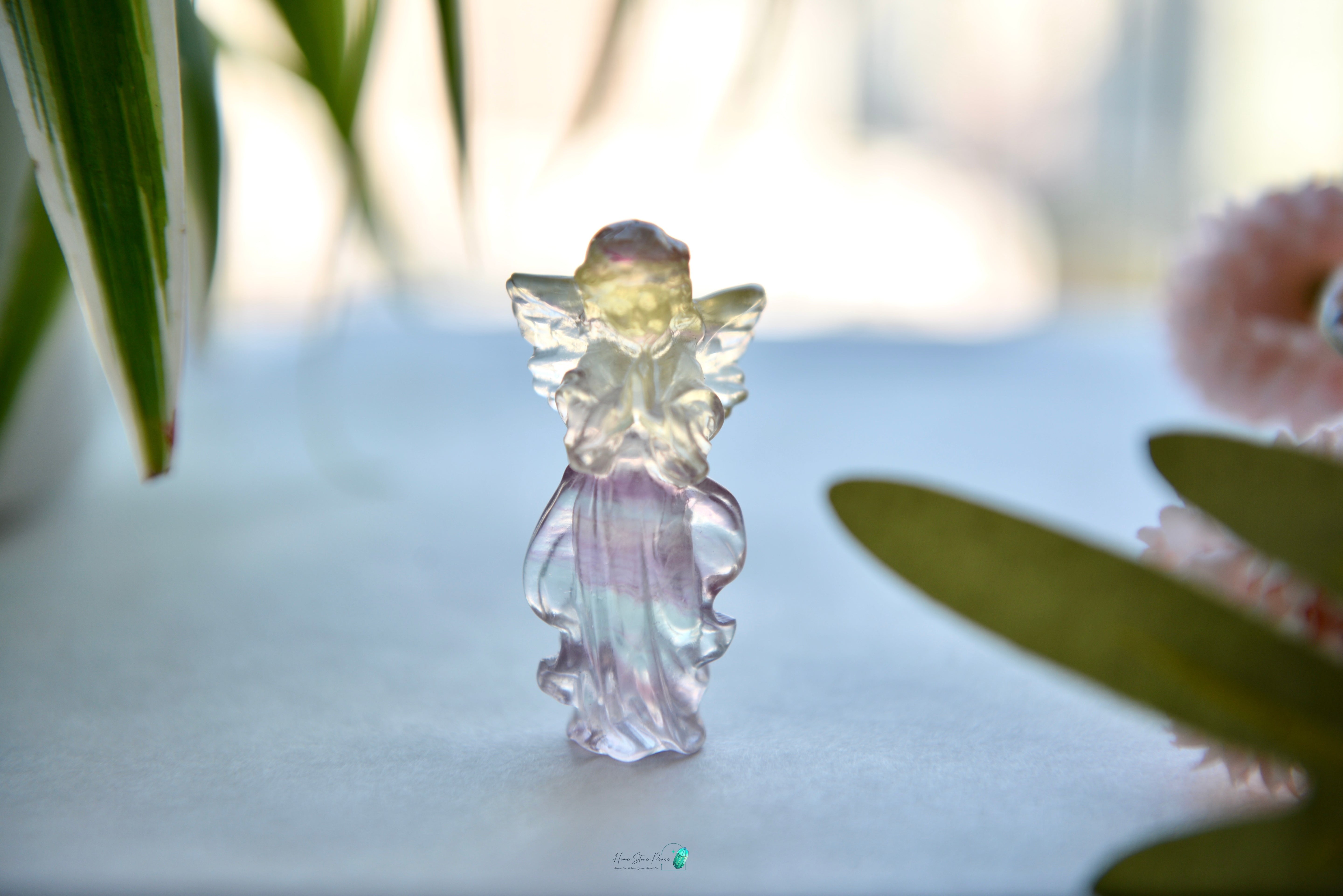 千層螢石小天使 Little Rainbow Fluorite Angel