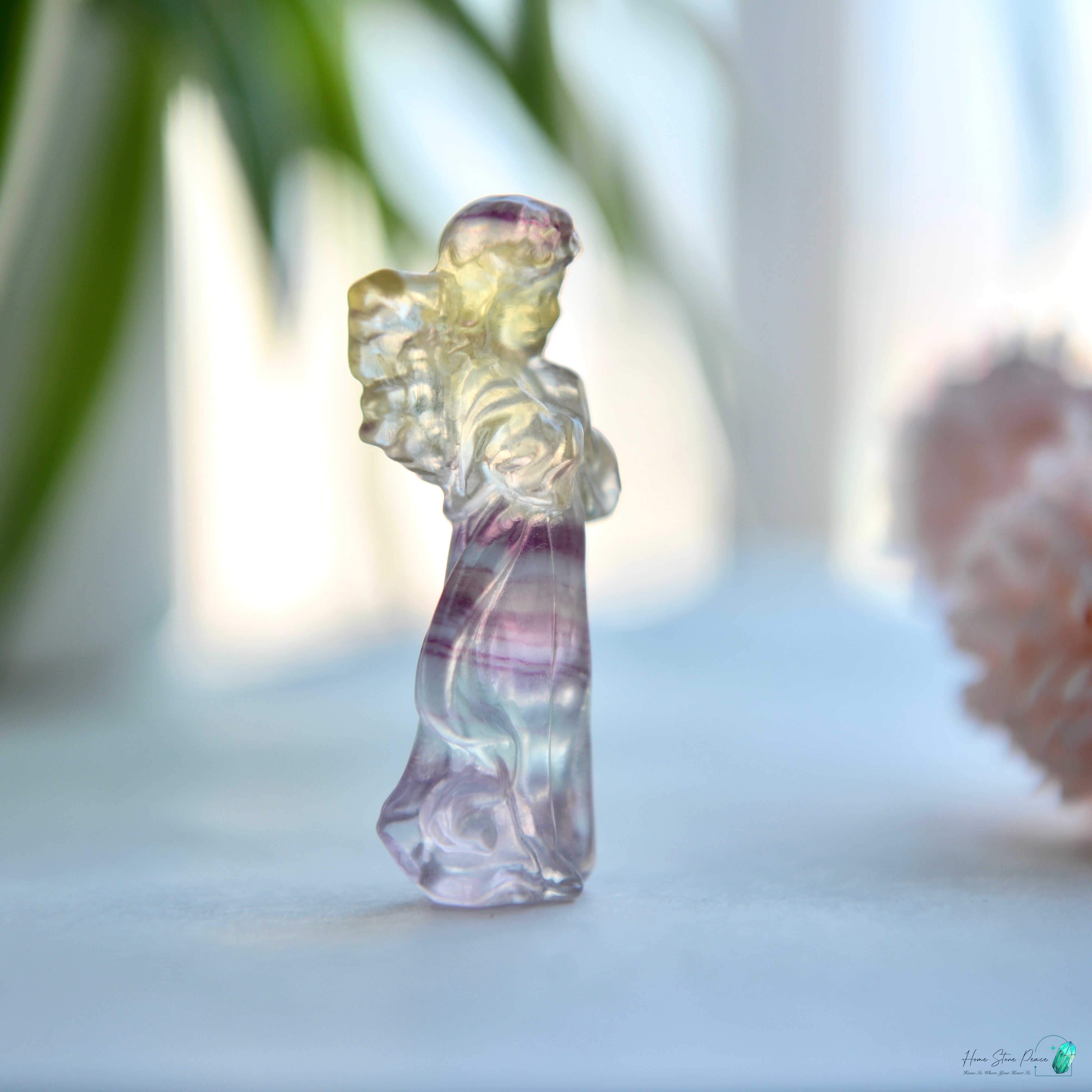 千層螢石小天使 Little Rainbow Fluorite Angel