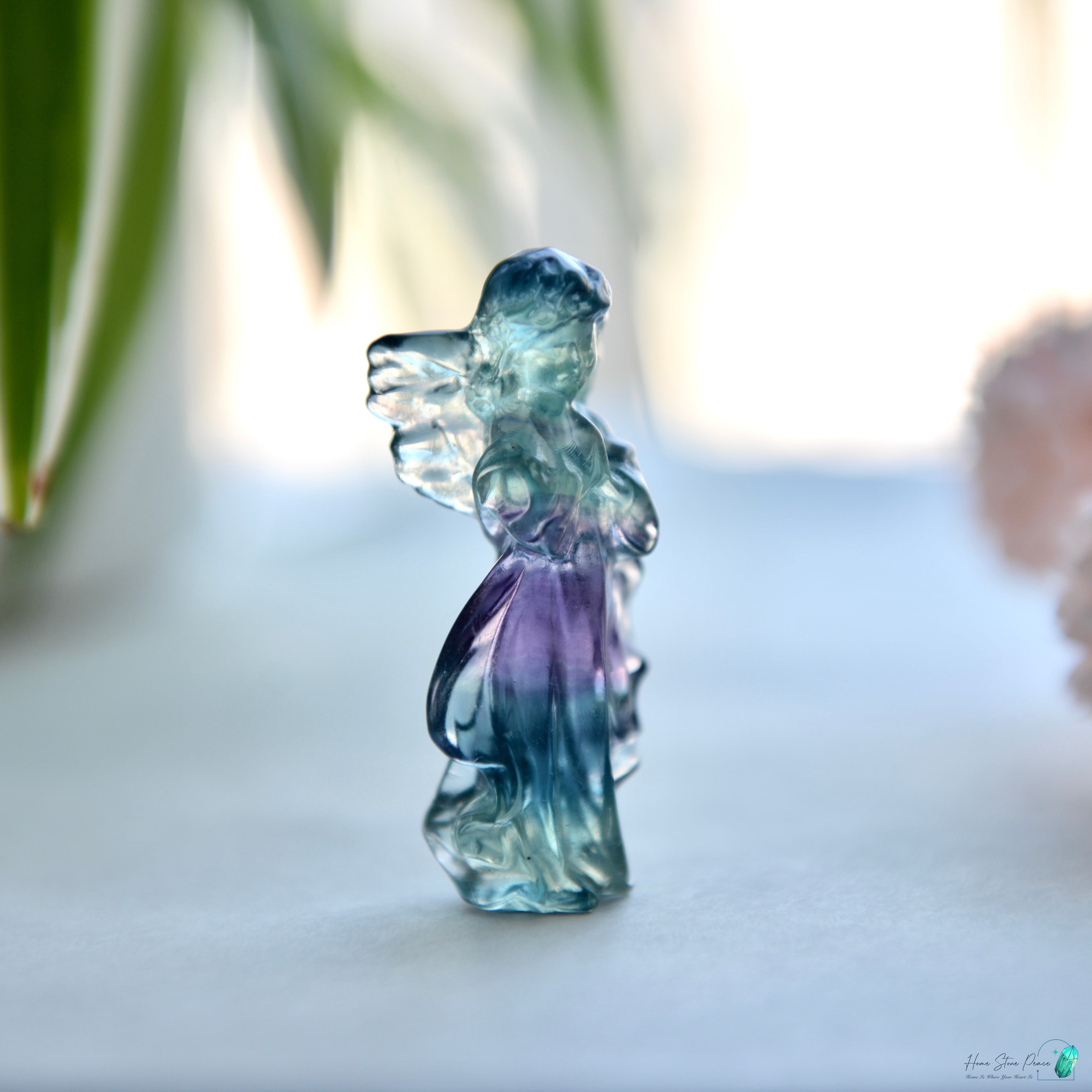 千層螢石小天使 Little Rainbow Fluorite Angel