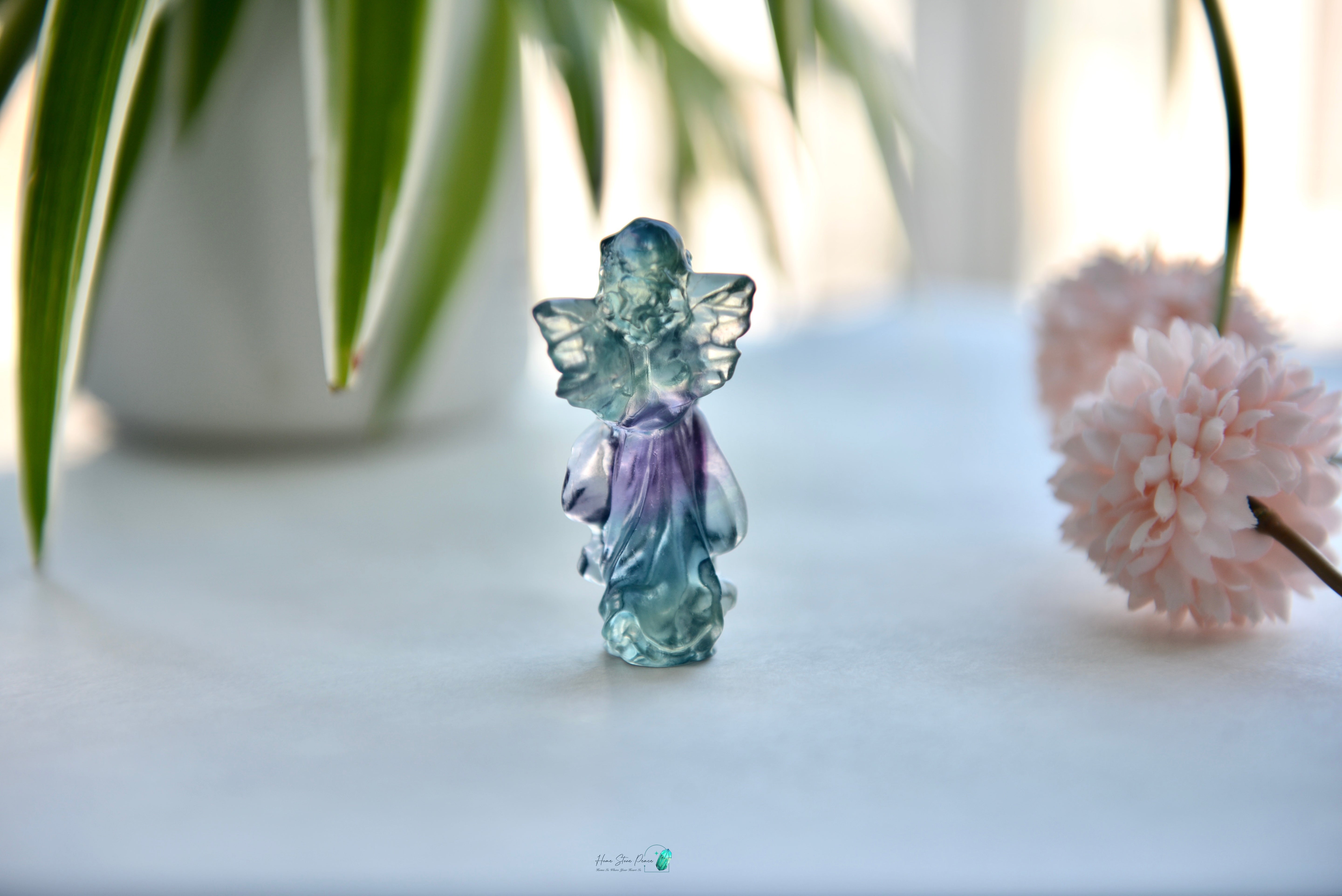 千層螢石小天使 Little Rainbow Fluorite Angel