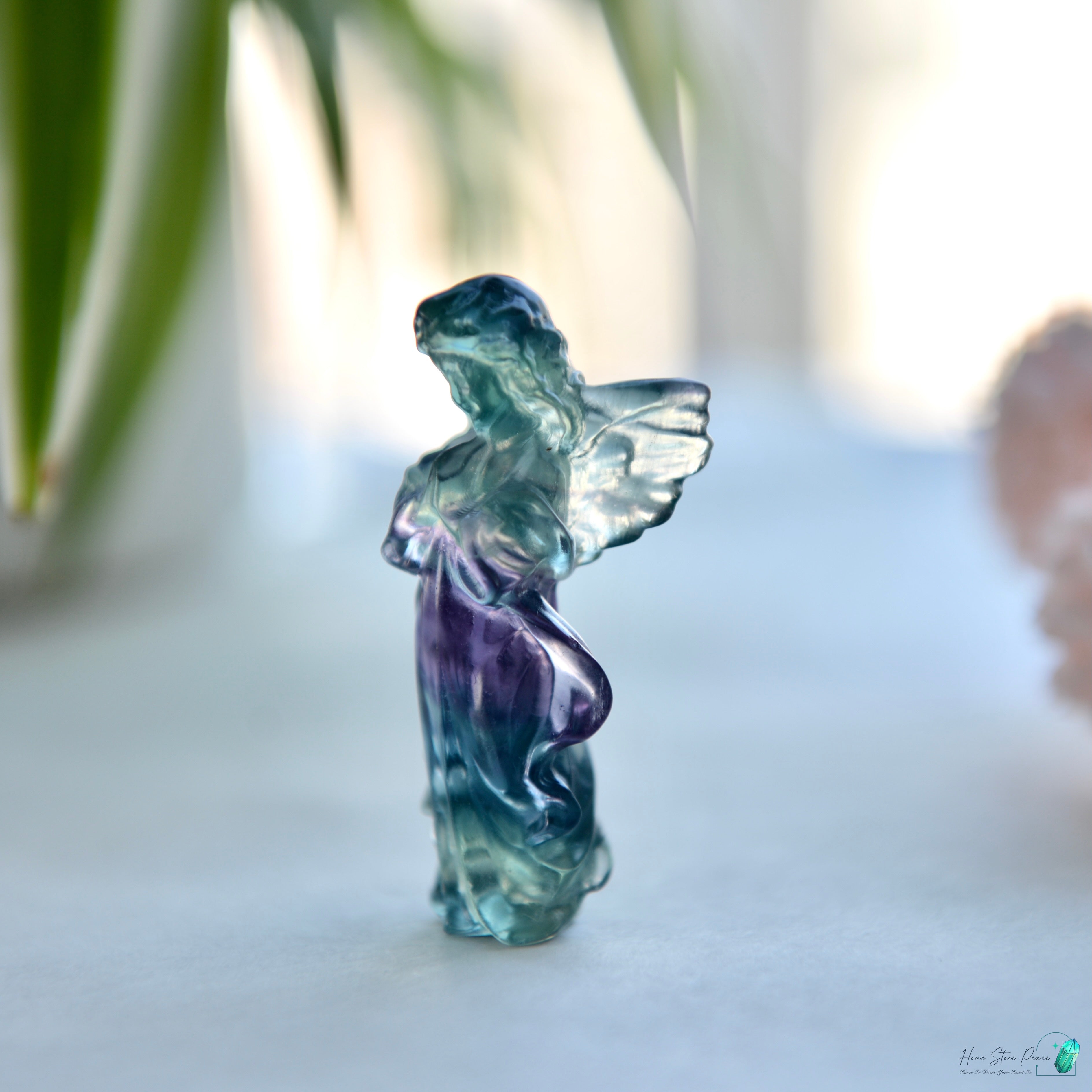 千層螢石小天使 Little Rainbow Fluorite Angel