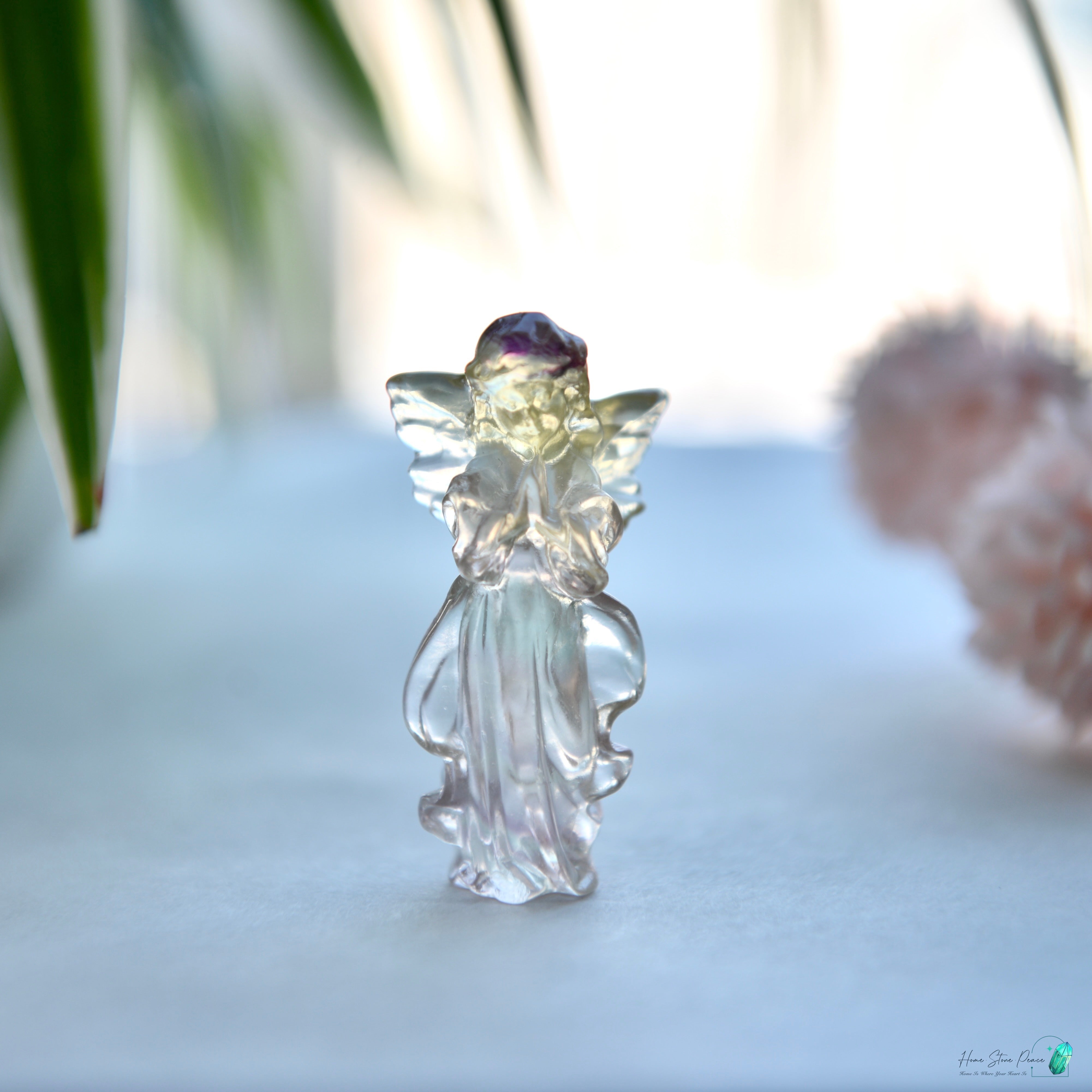 千層螢石小天使 Little Rainbow Fluorite Angel