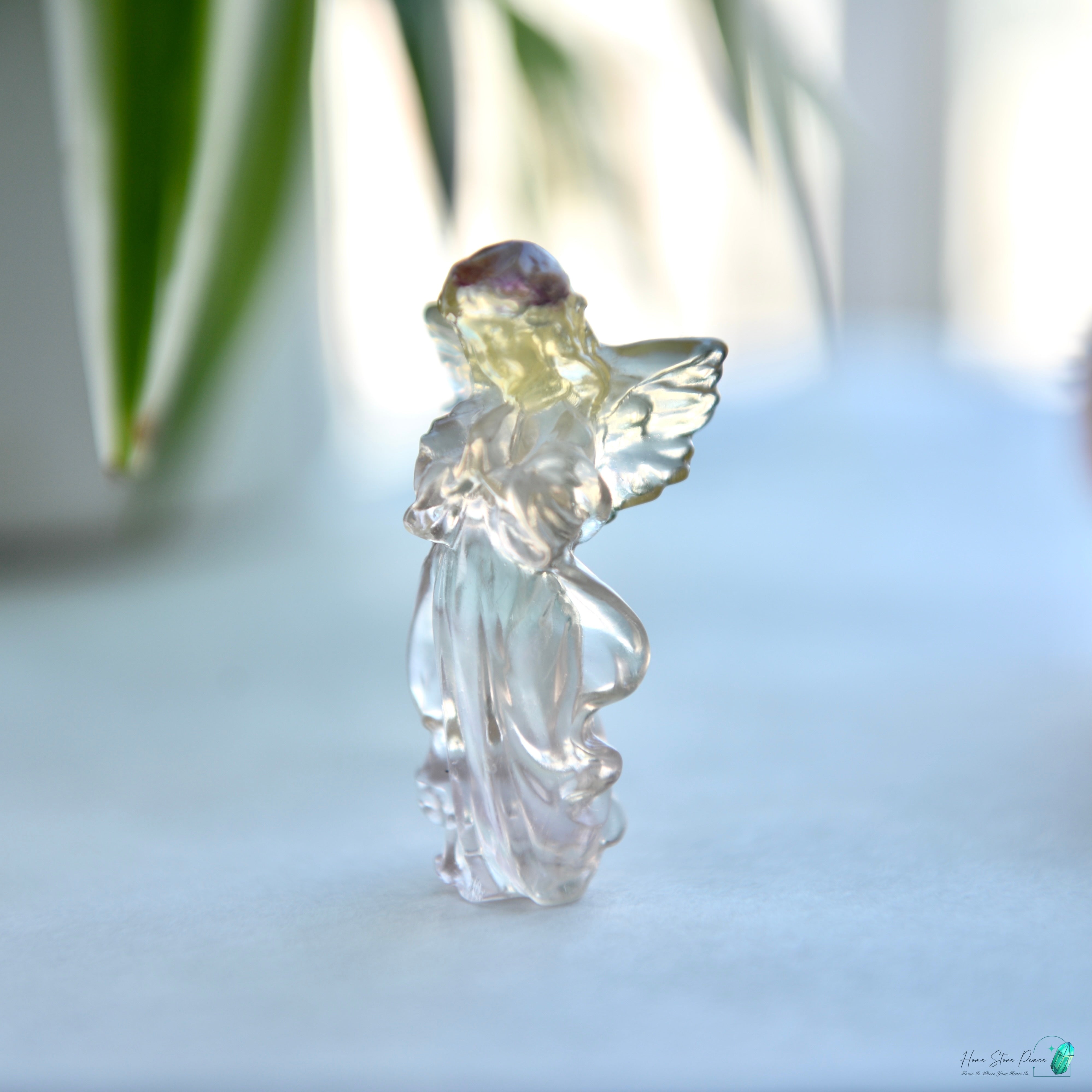 千層螢石小天使 Little Rainbow Fluorite Angel