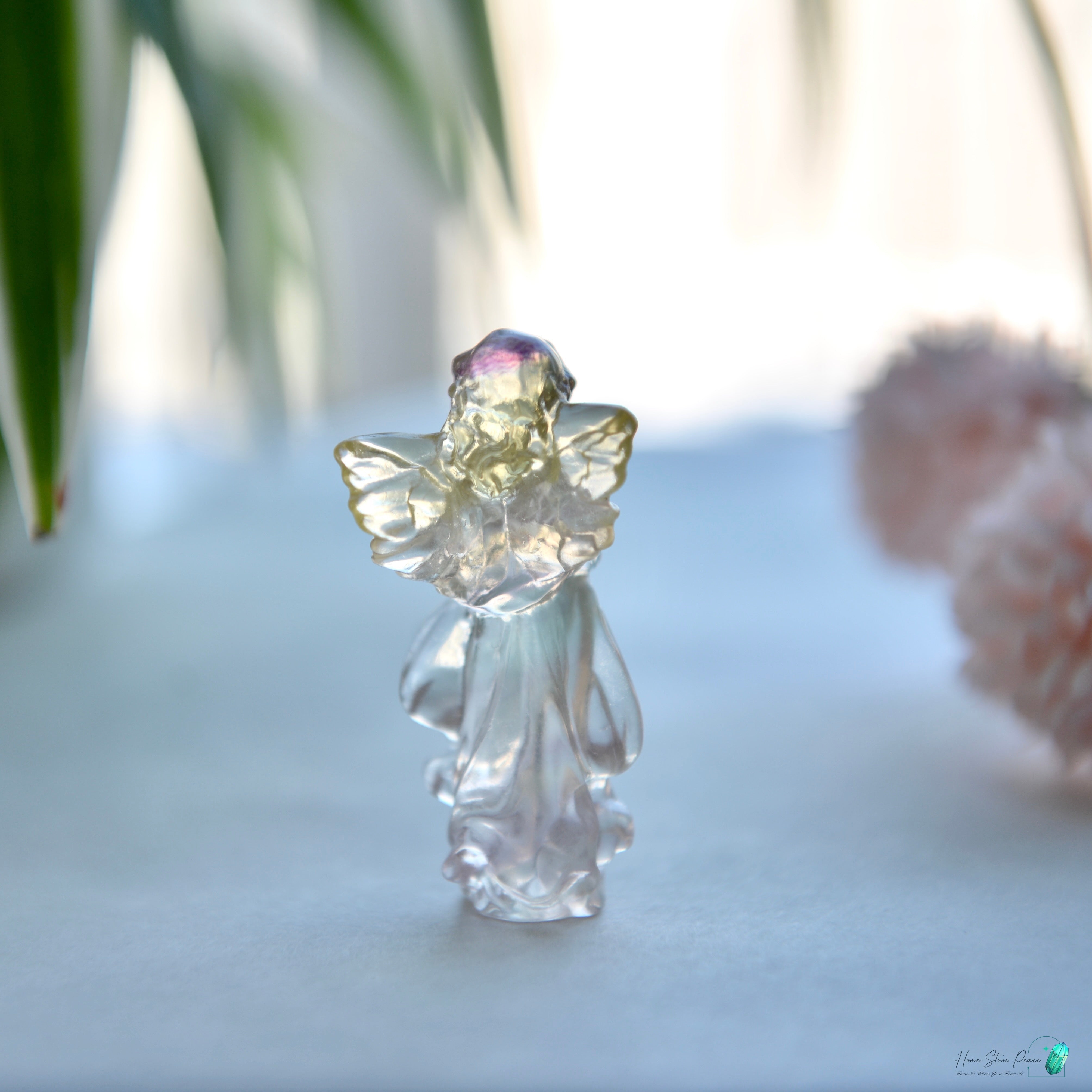 千層螢石小天使 Little Rainbow Fluorite Angel