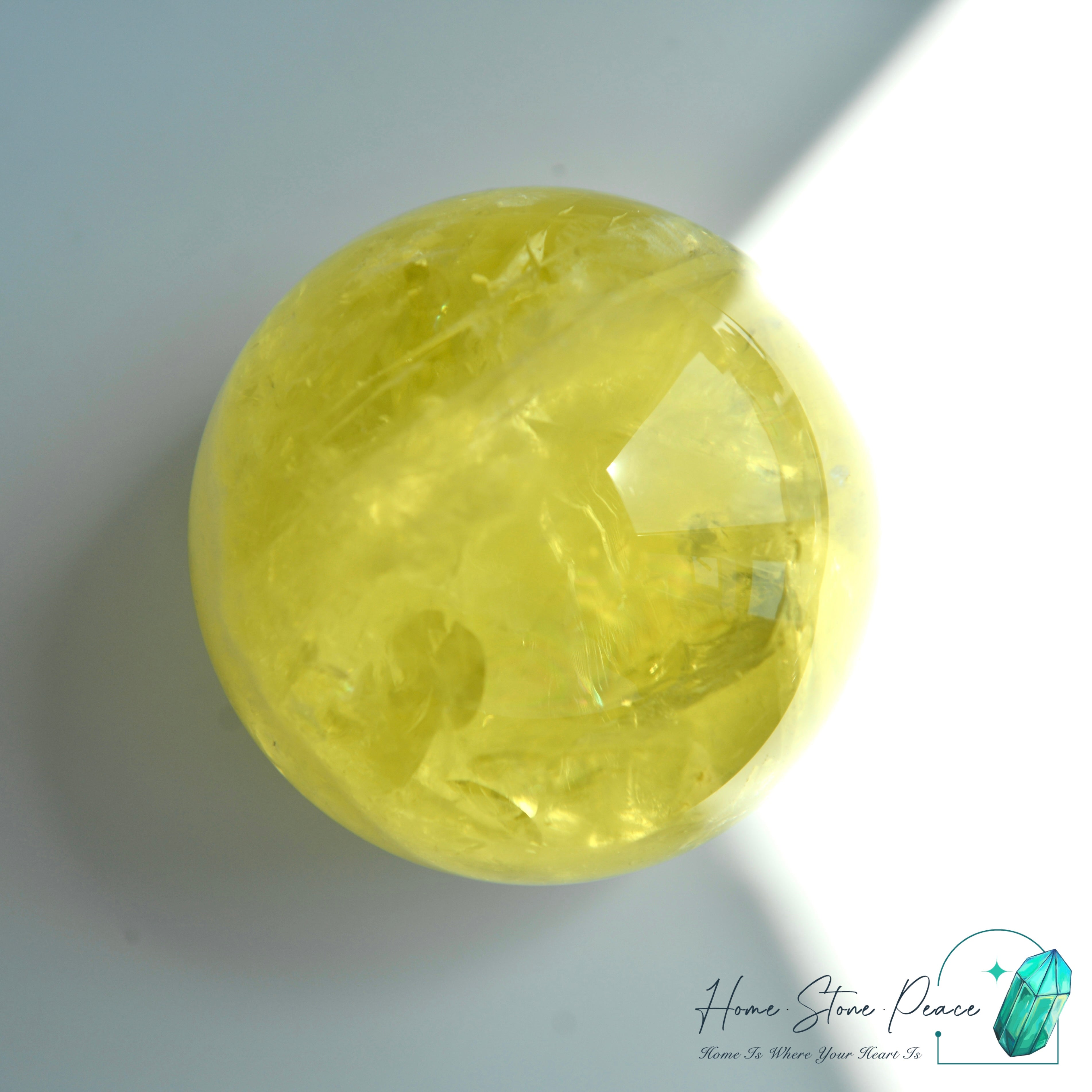 風水檸檬黃水晶球 Lemon Citrine Sphere with Rainbows