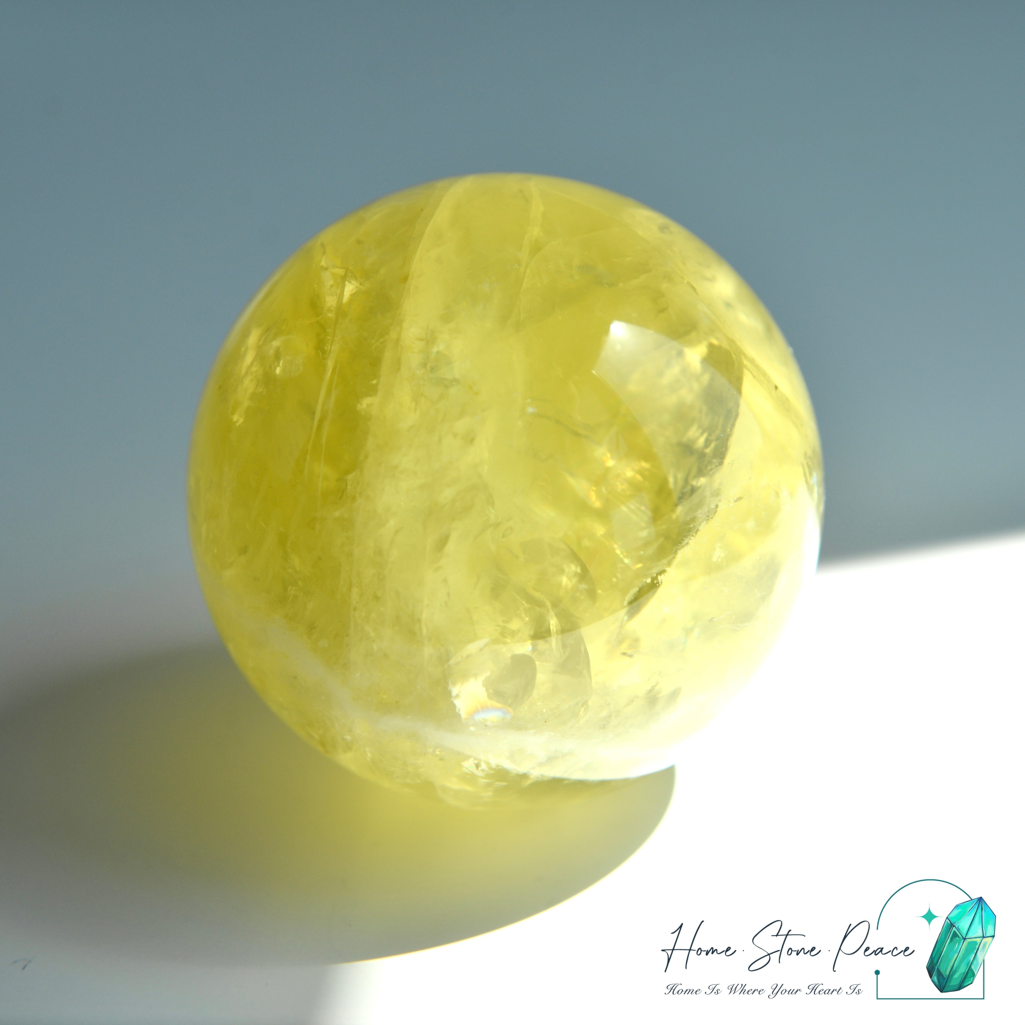 風水檸檬黃水晶球 Lemon Citrine Sphere with Rainbows