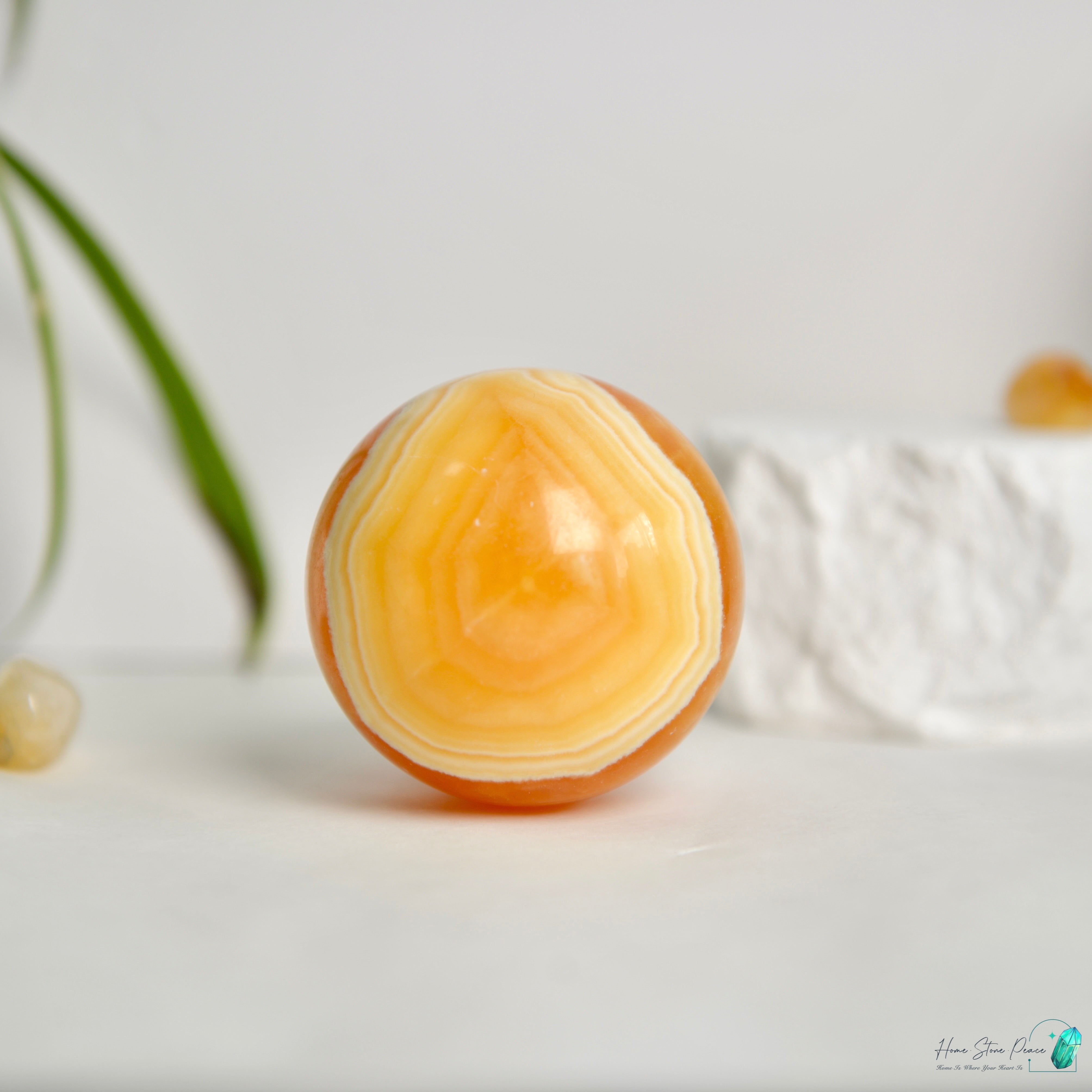 橙方解石球 Orange Calcite Sphere