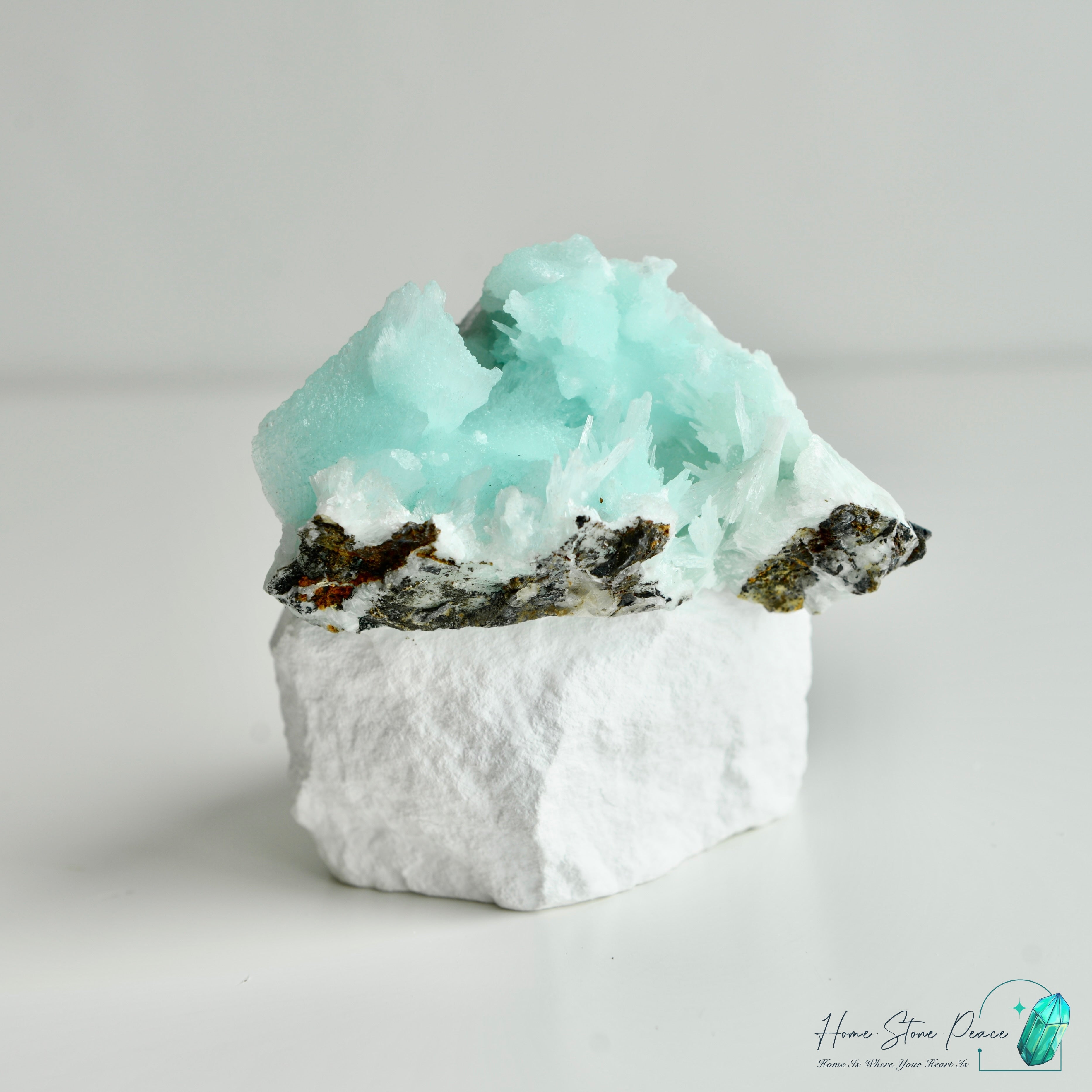 Blue Aragonite Cluster 藍霰石