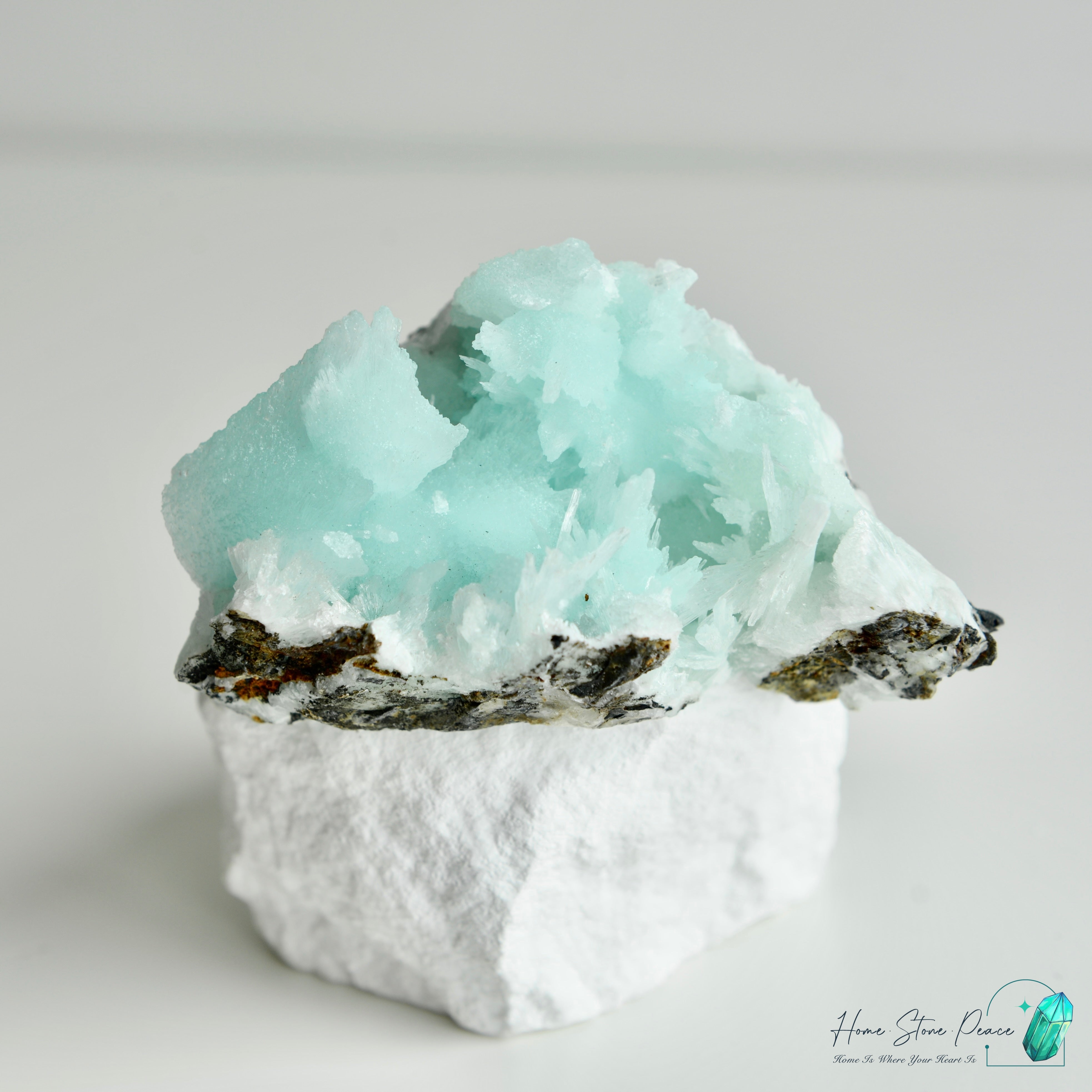 Blue Aragonite Cluster 藍霰石