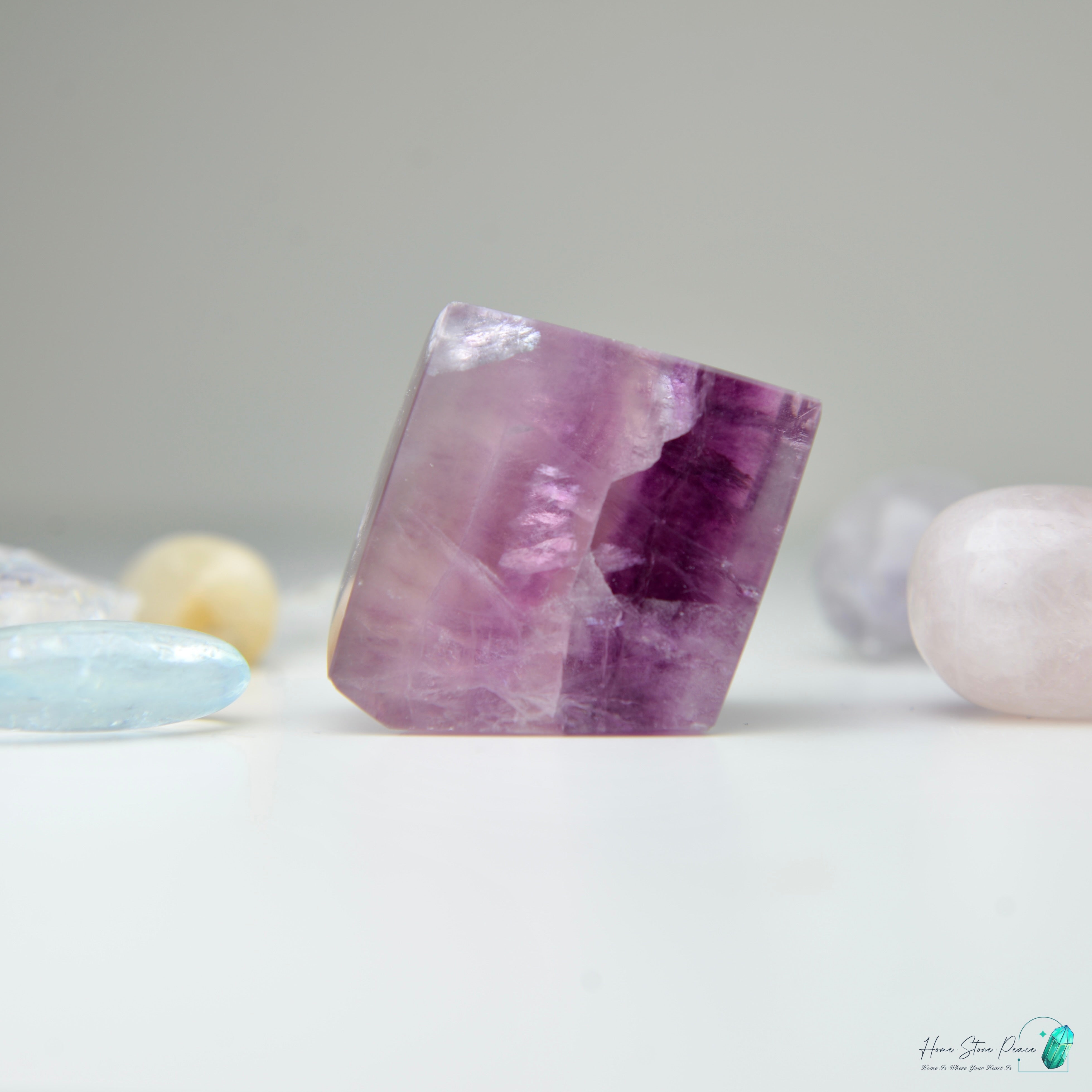 紫螢石隨形(含彩虹) Purple Fluorite Free Form with Rainbow