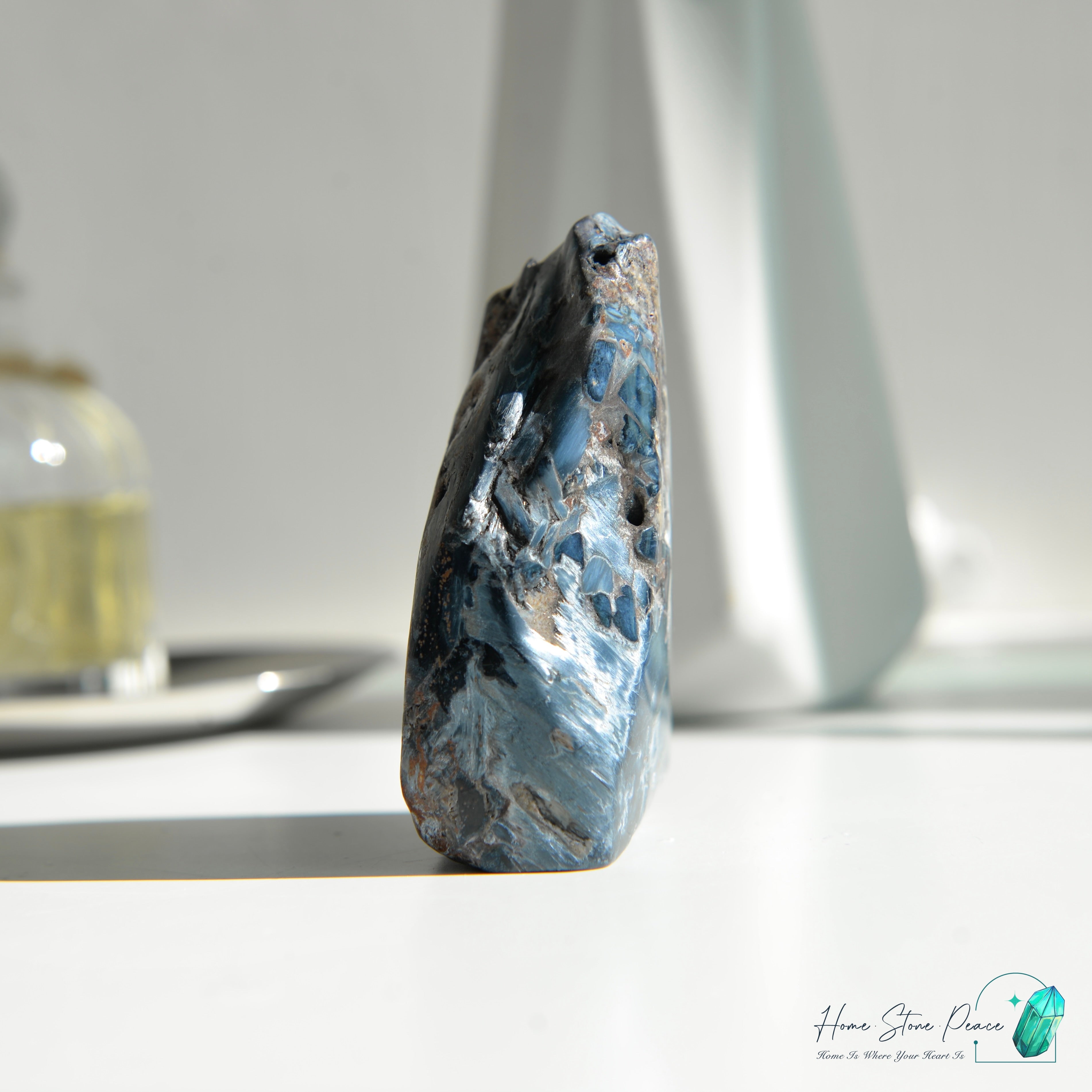 彼得石原石 Pietersite Cluster