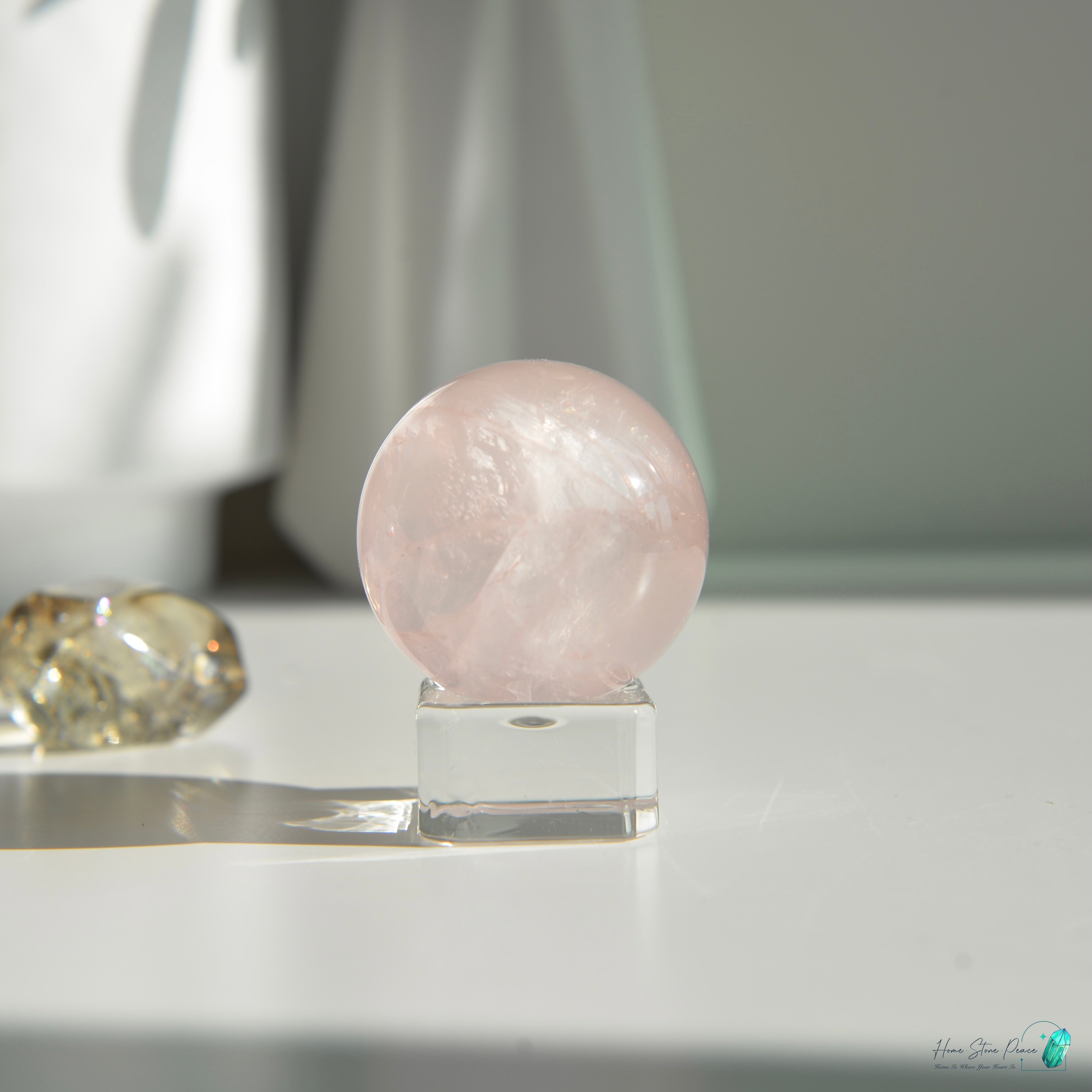 莫桑比克粉紅水晶球 Mozambique Rose Quartz Sphere
