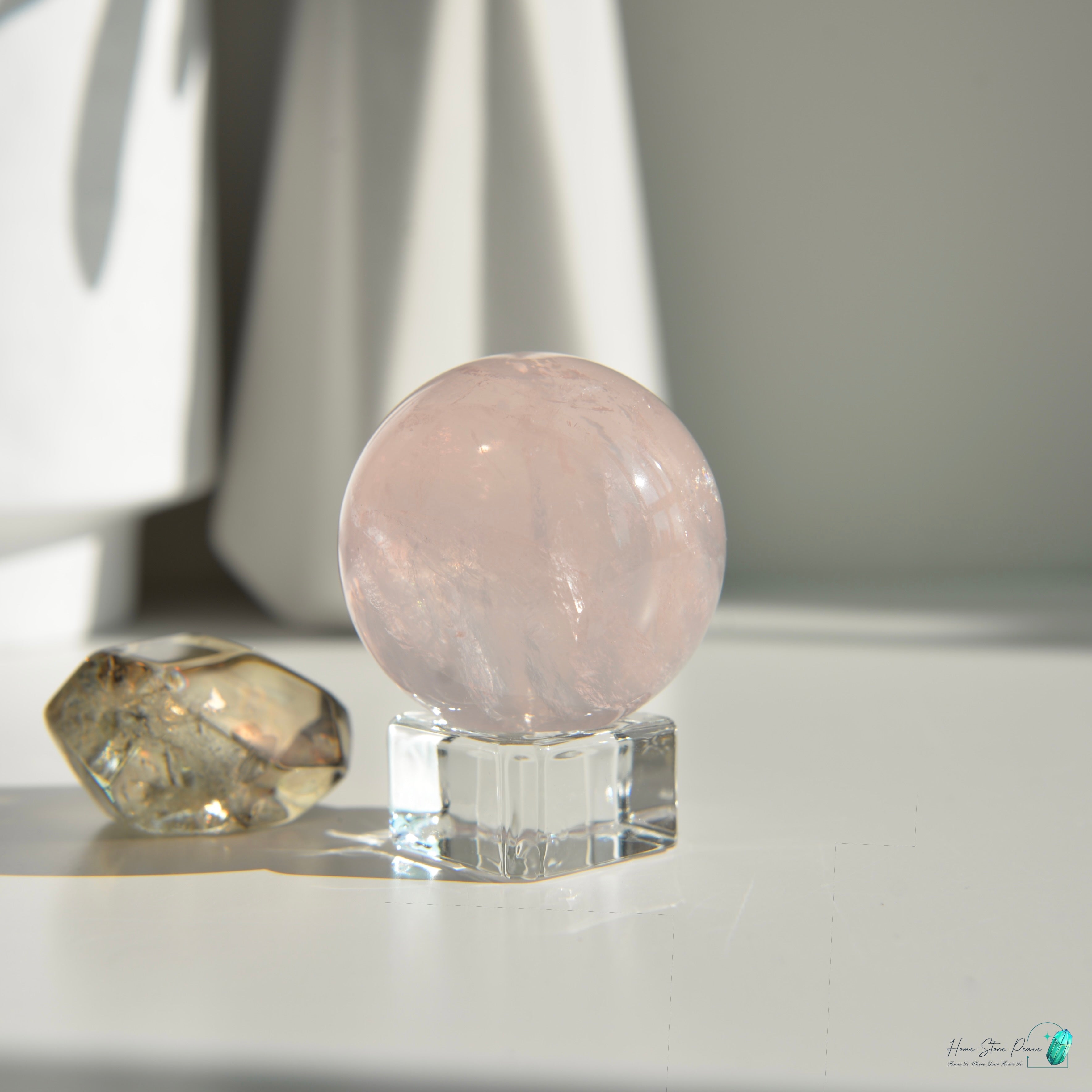 莫桑比克粉紅水晶球 Mozambique Rose Quartz Sphere