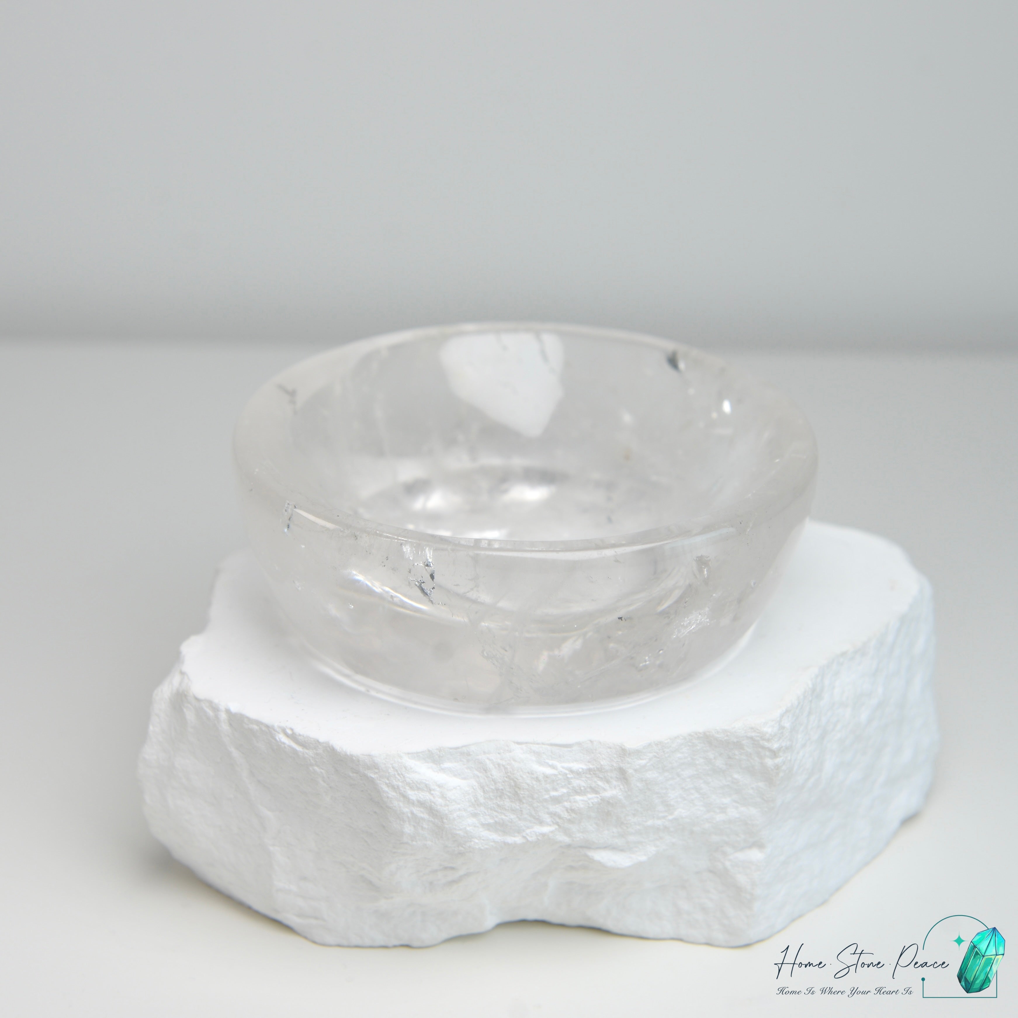 白水晶碗 Clear Quartz Bowl